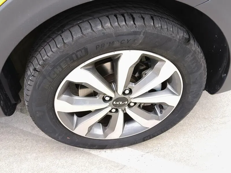 Kia Stonic 1.2 DPi Concept - foto 38
