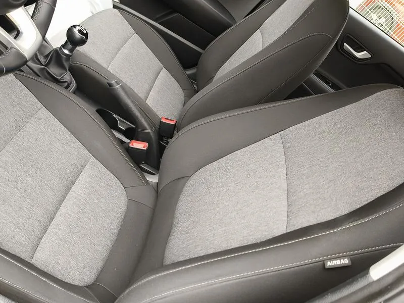 Kia Stonic 1.2 DPi Concept - foto 28