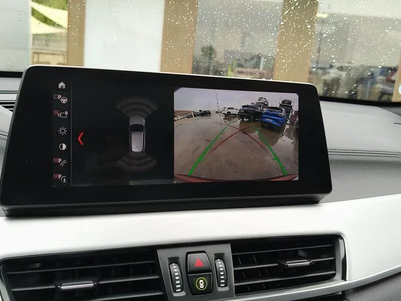 BMW X1 sDrive18d - foto 15