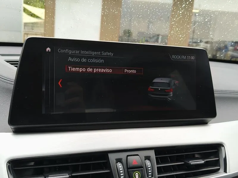 BMW X1 sDrive18d - foto 18