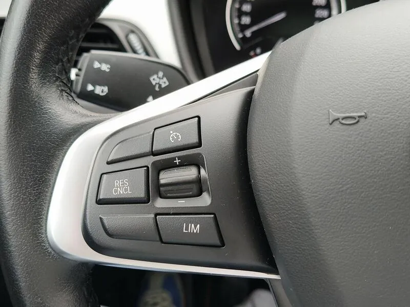 BMW X1 sDrive18d - foto 27