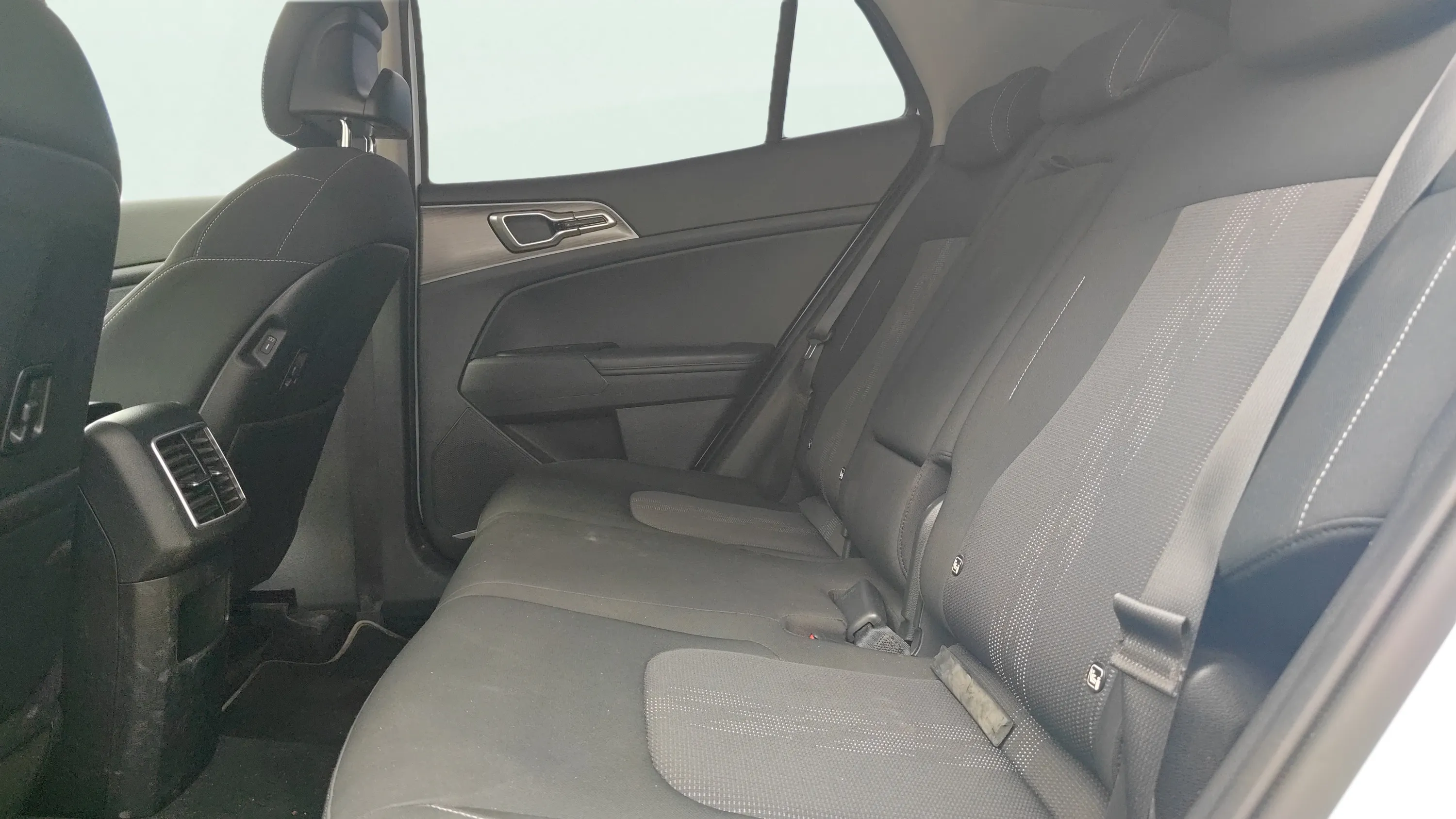 Kia Sportage 1.6 T-GDi Concept 4x2 - foto 14
