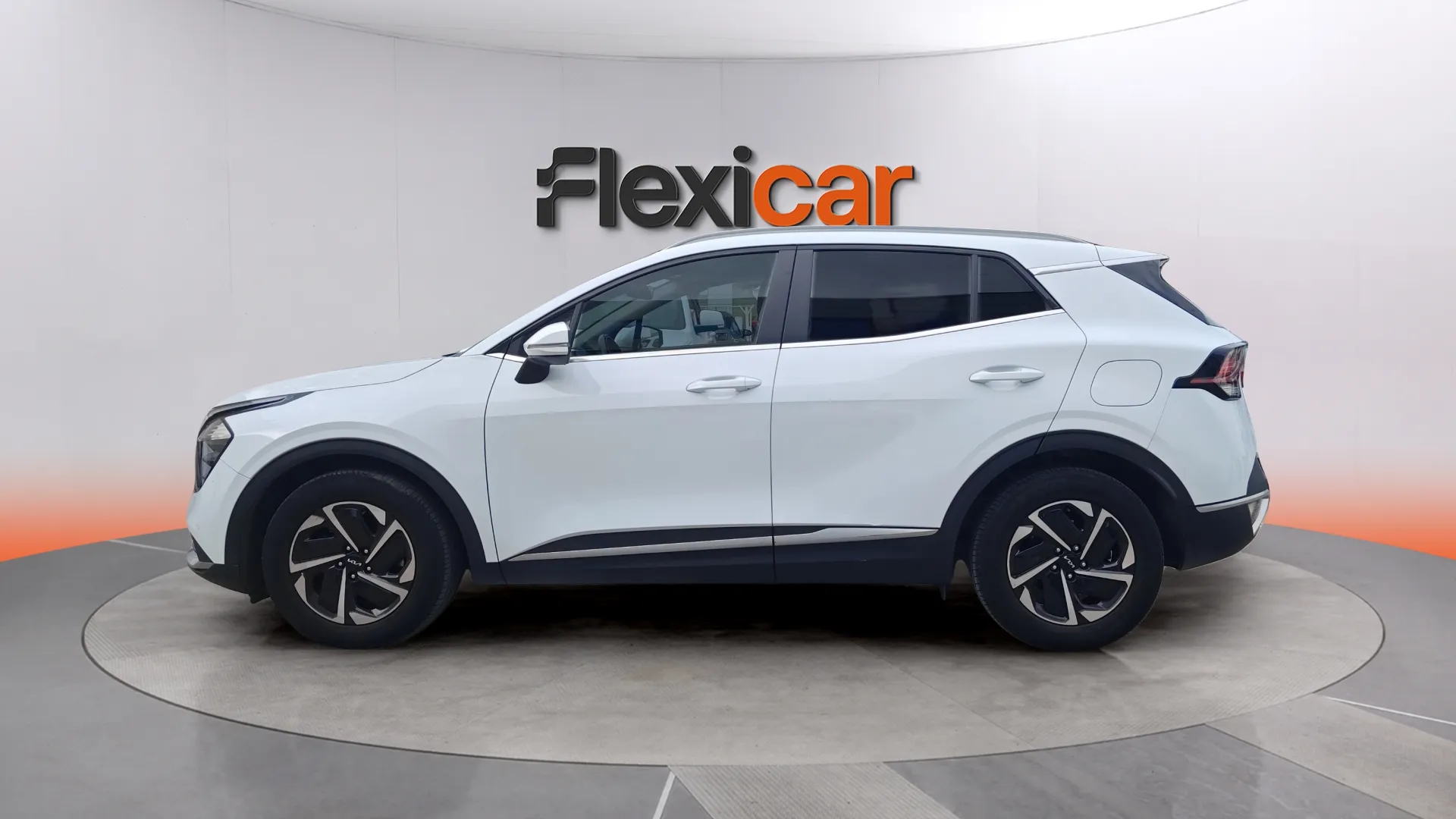 Kia Sportage 1.6 T-GDi Concept 4x2 - foto 4