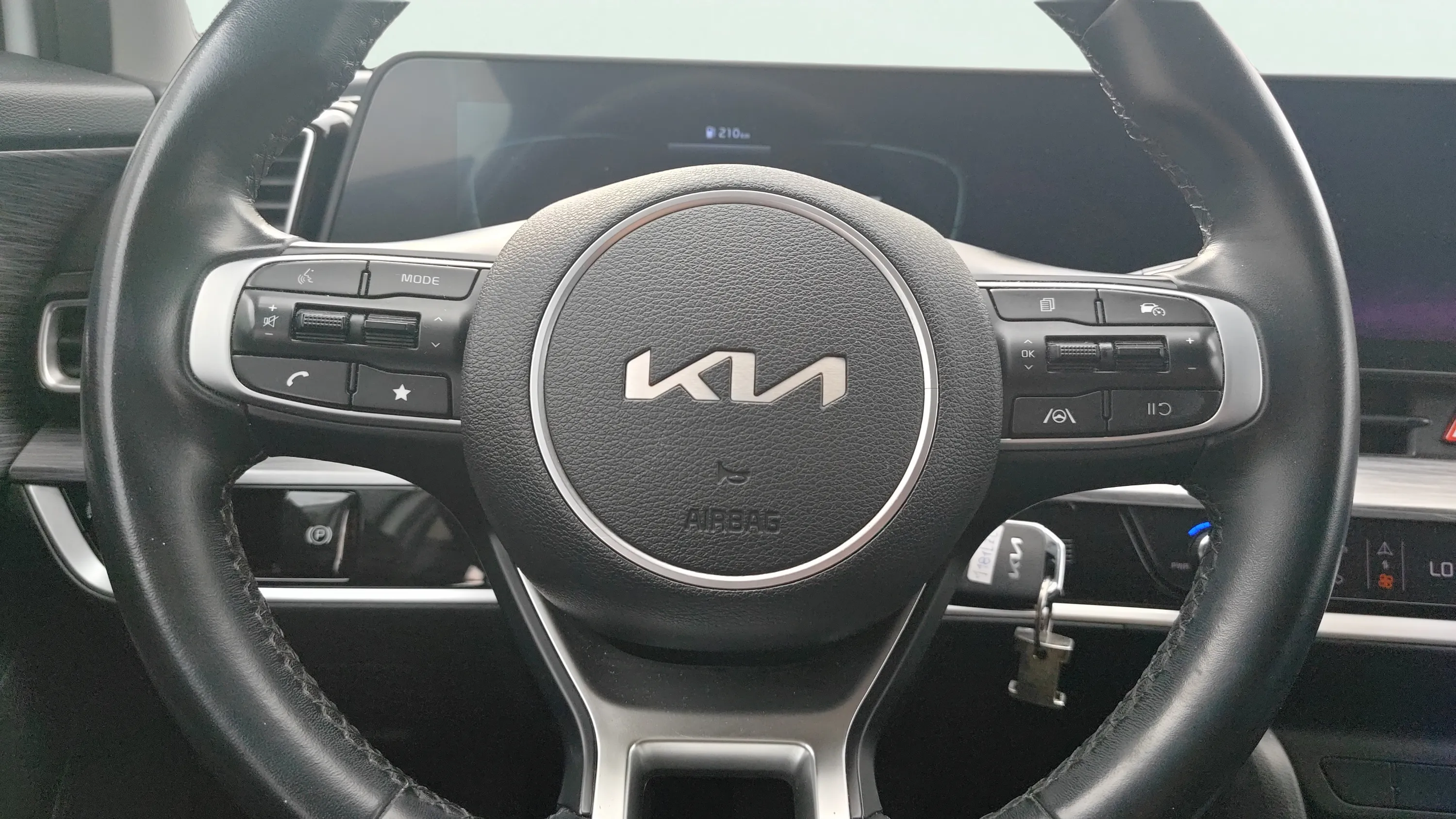 Kia Sportage 1.6 T-GDi Concept 4x2 - foto 10