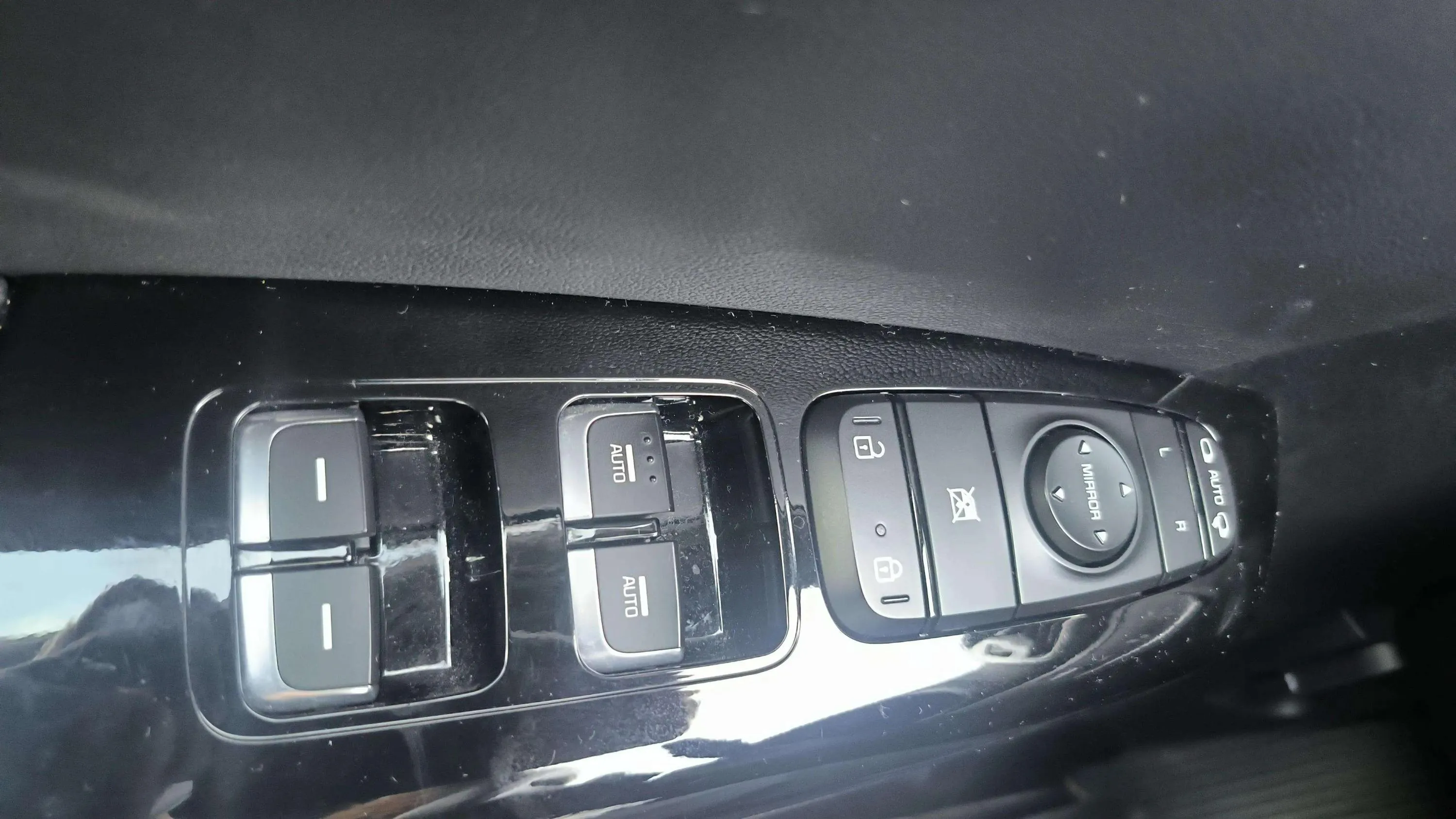 Kia Sportage 2.0 CRDi VGT GT Line 4x4 - foto 26