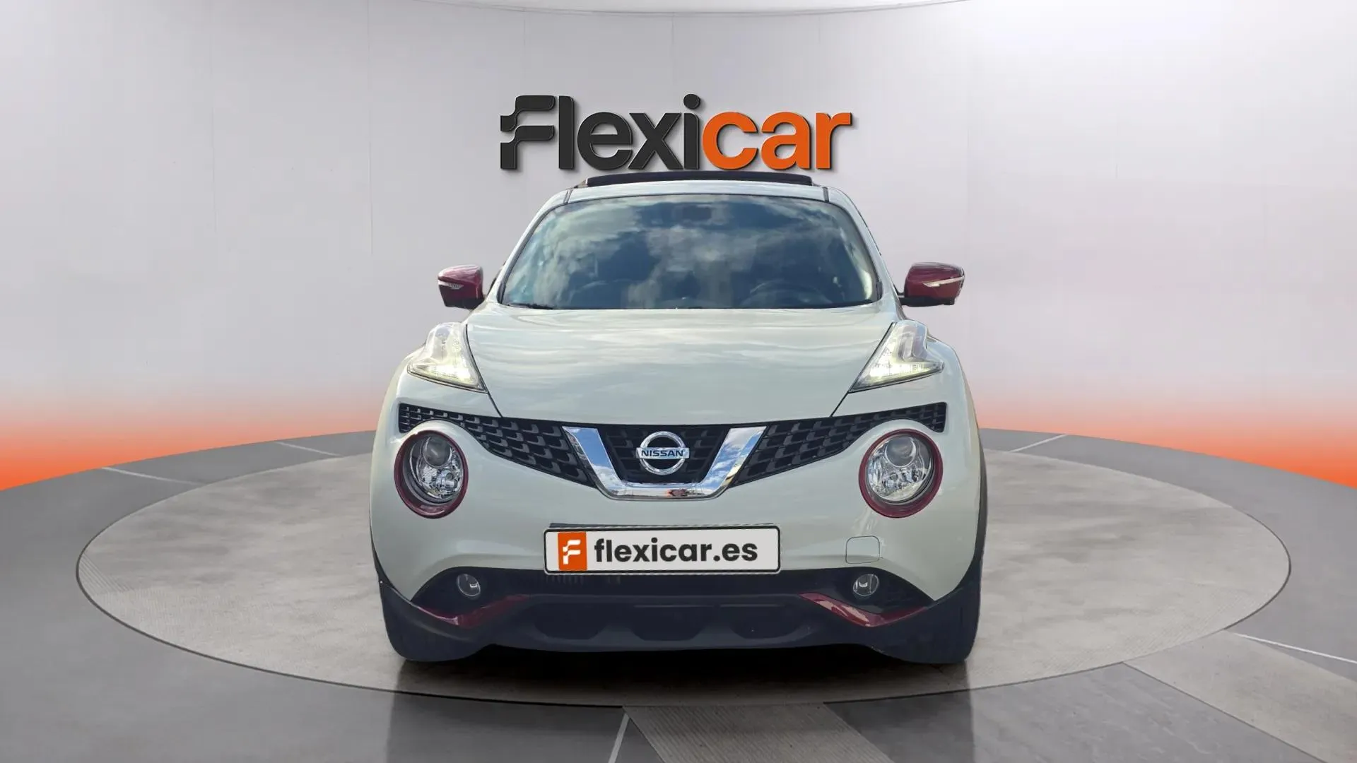 Nissan Juke 1.6 DIG-T Xtron 4x4 Tekna - foto 2
