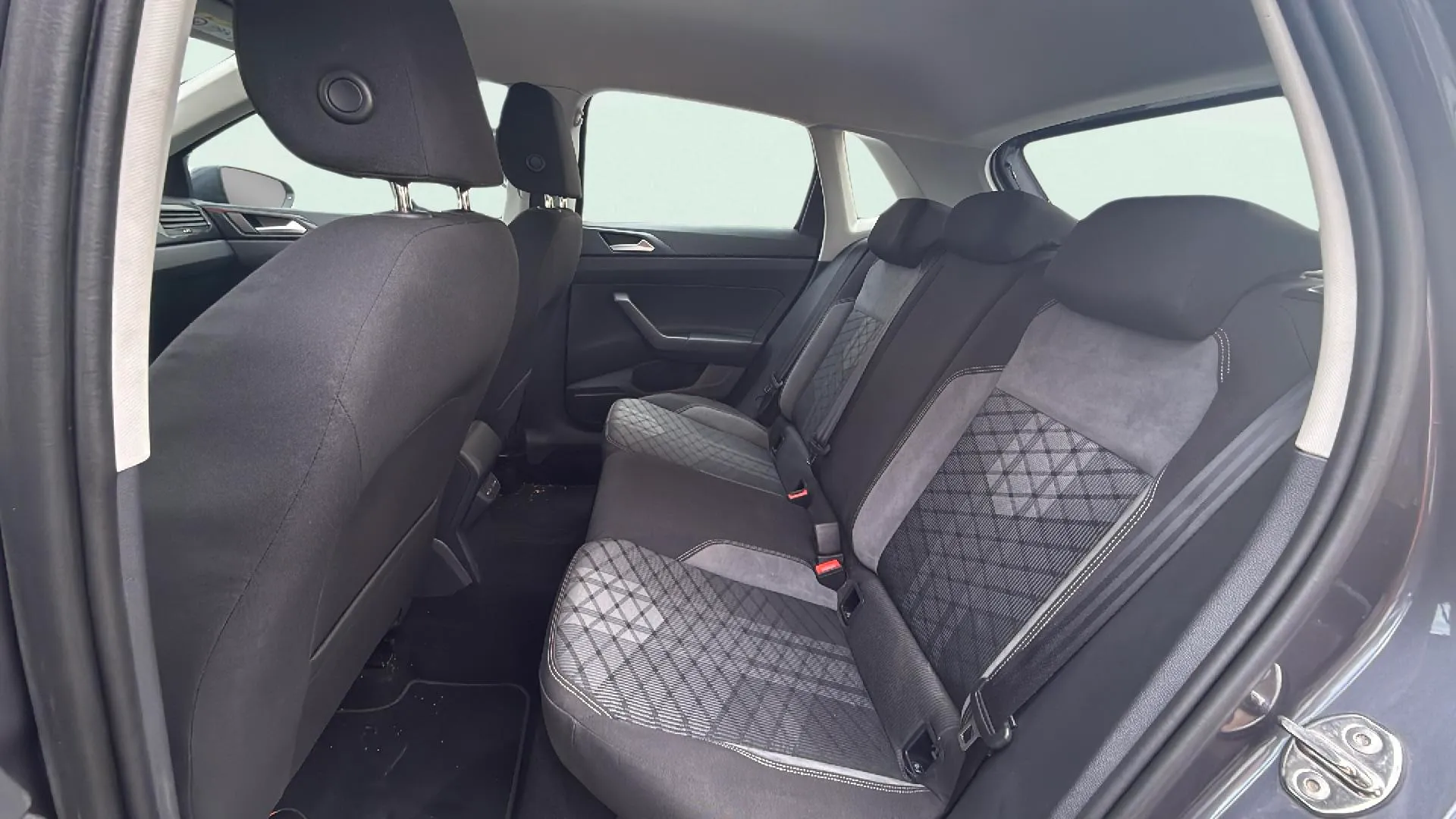 Volkswagen Polo "Más" 1.0 TSI - foto 19