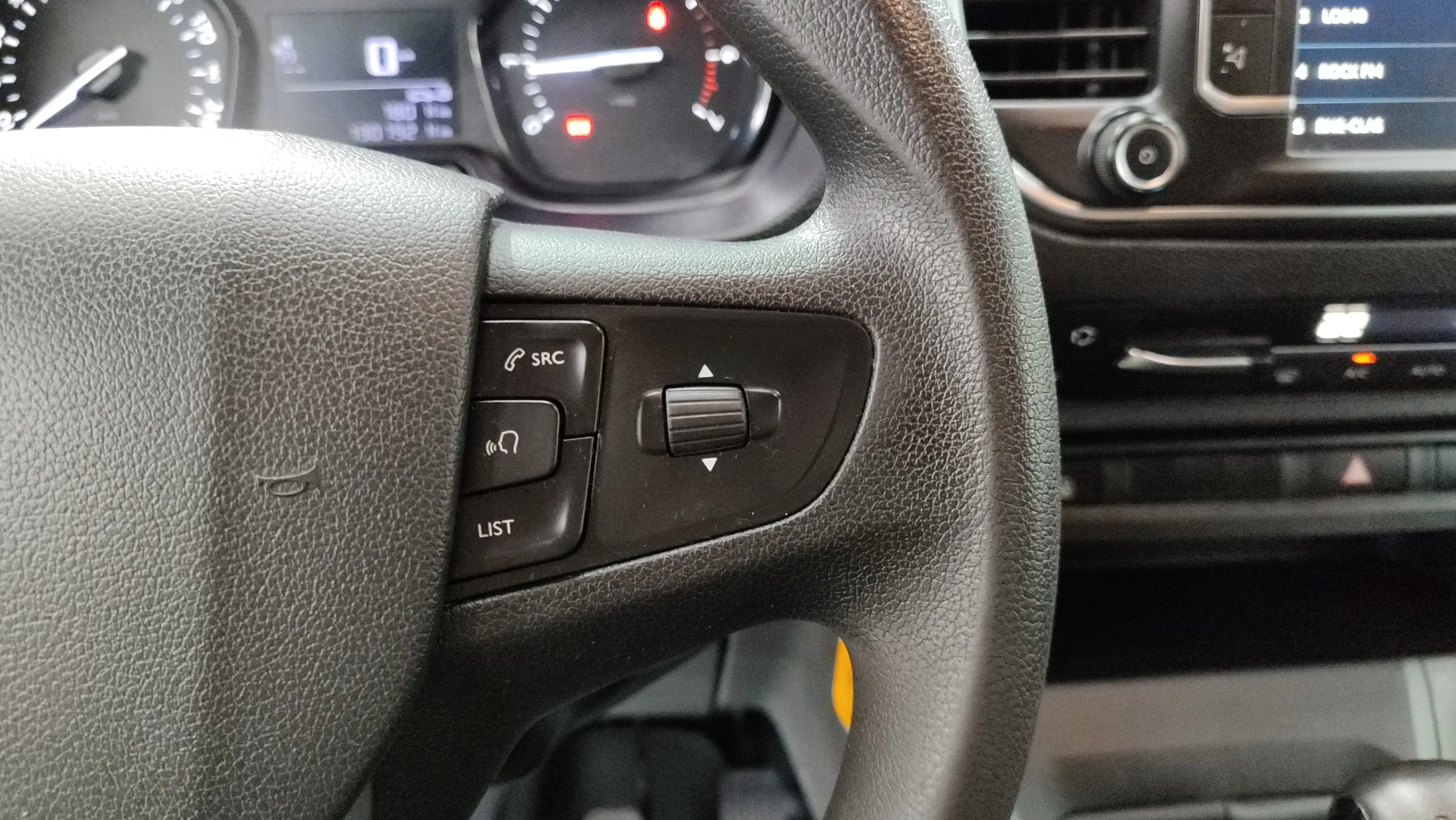 Peugeot Expert Combi BlueHDi 120 Standard - foto 15