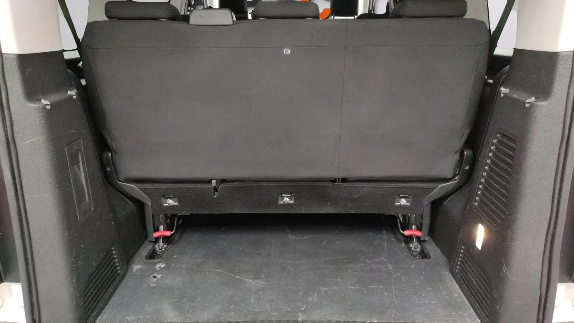 Peugeot Expert Combi BlueHDi 120 Standard - foto 22
