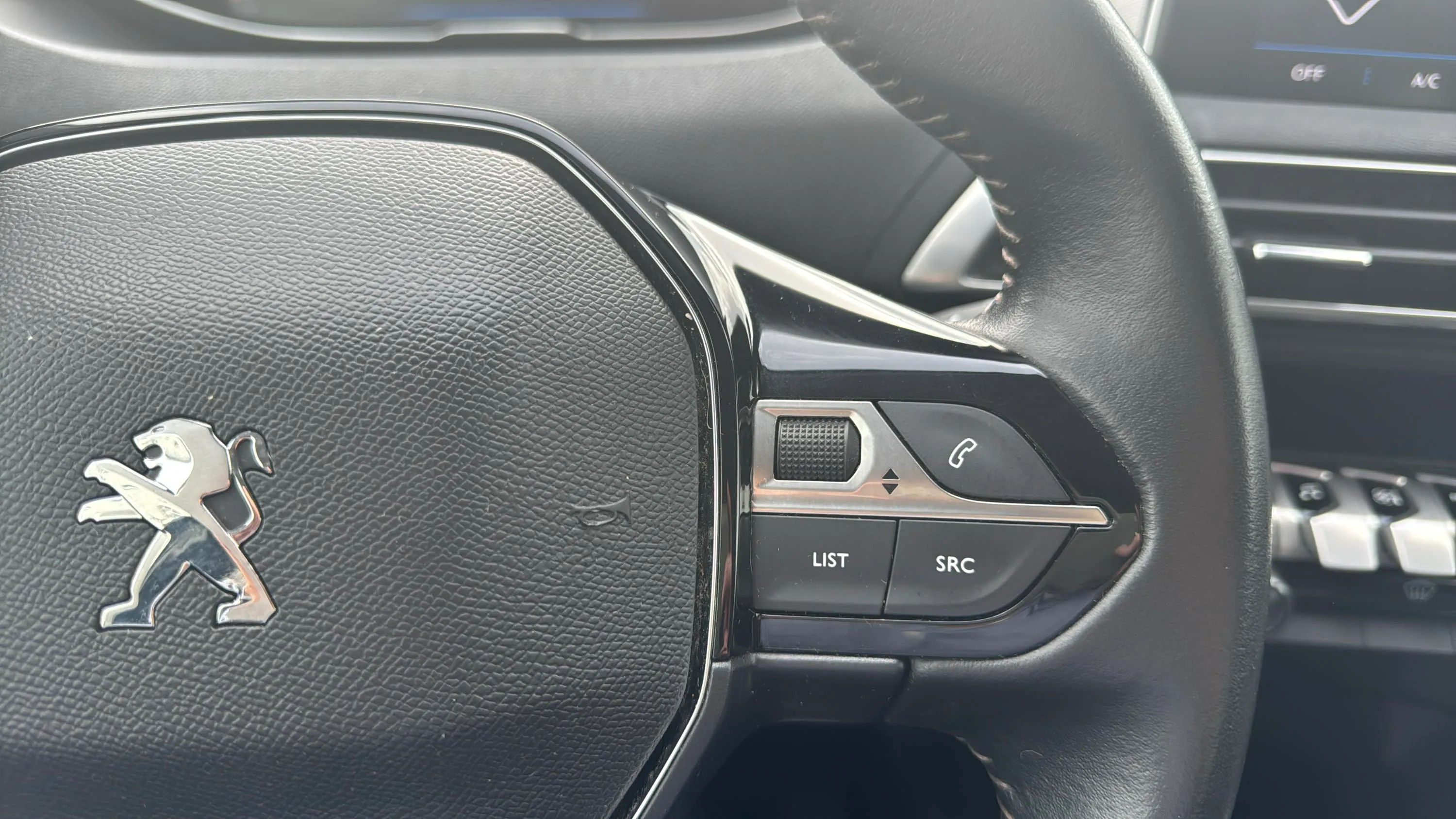 Peugeot 5008 1.2 PureTech Active - foto 19