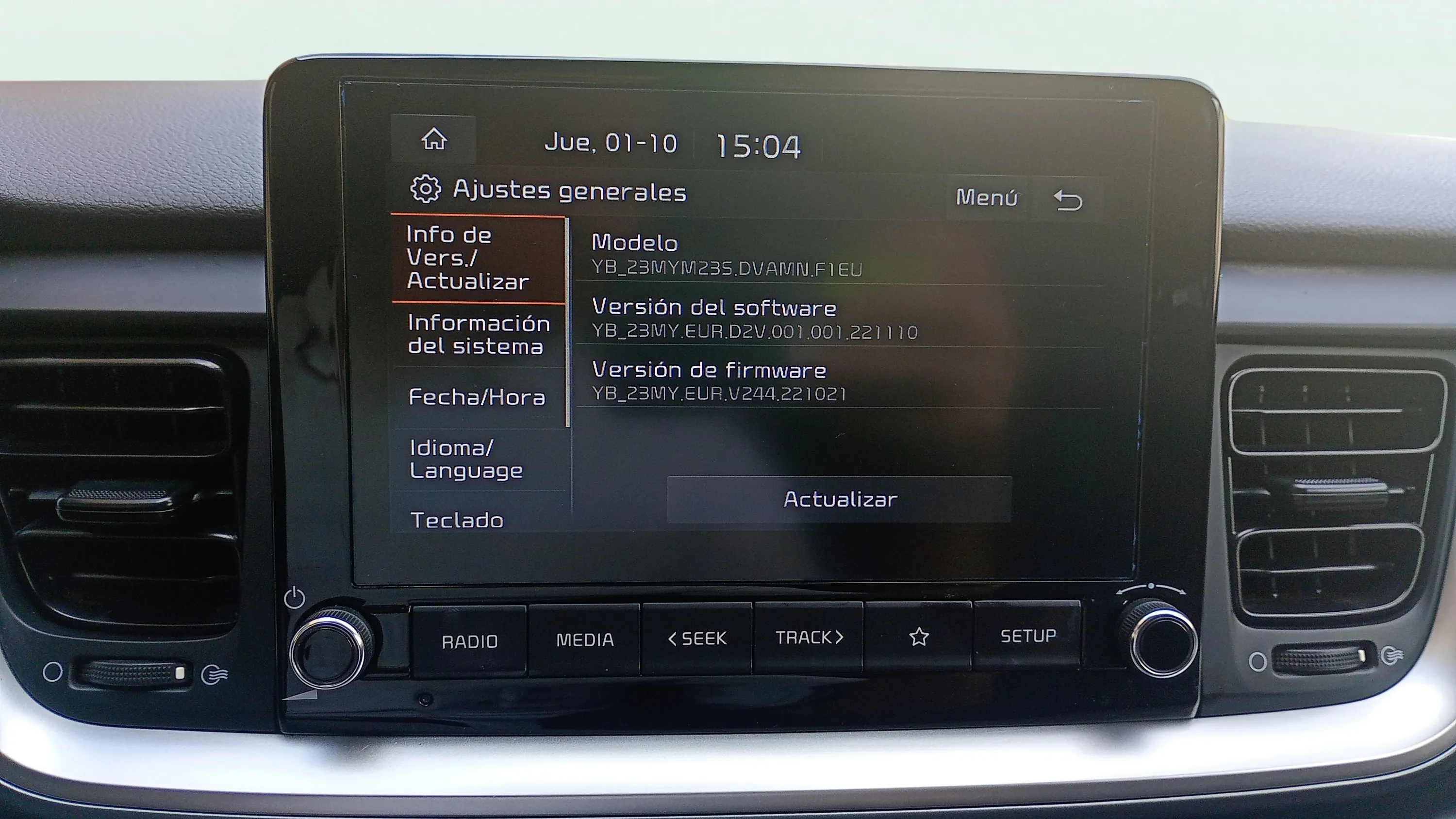 Kia Stonic 1.0 T-GDi MHEV Concept - foto 32