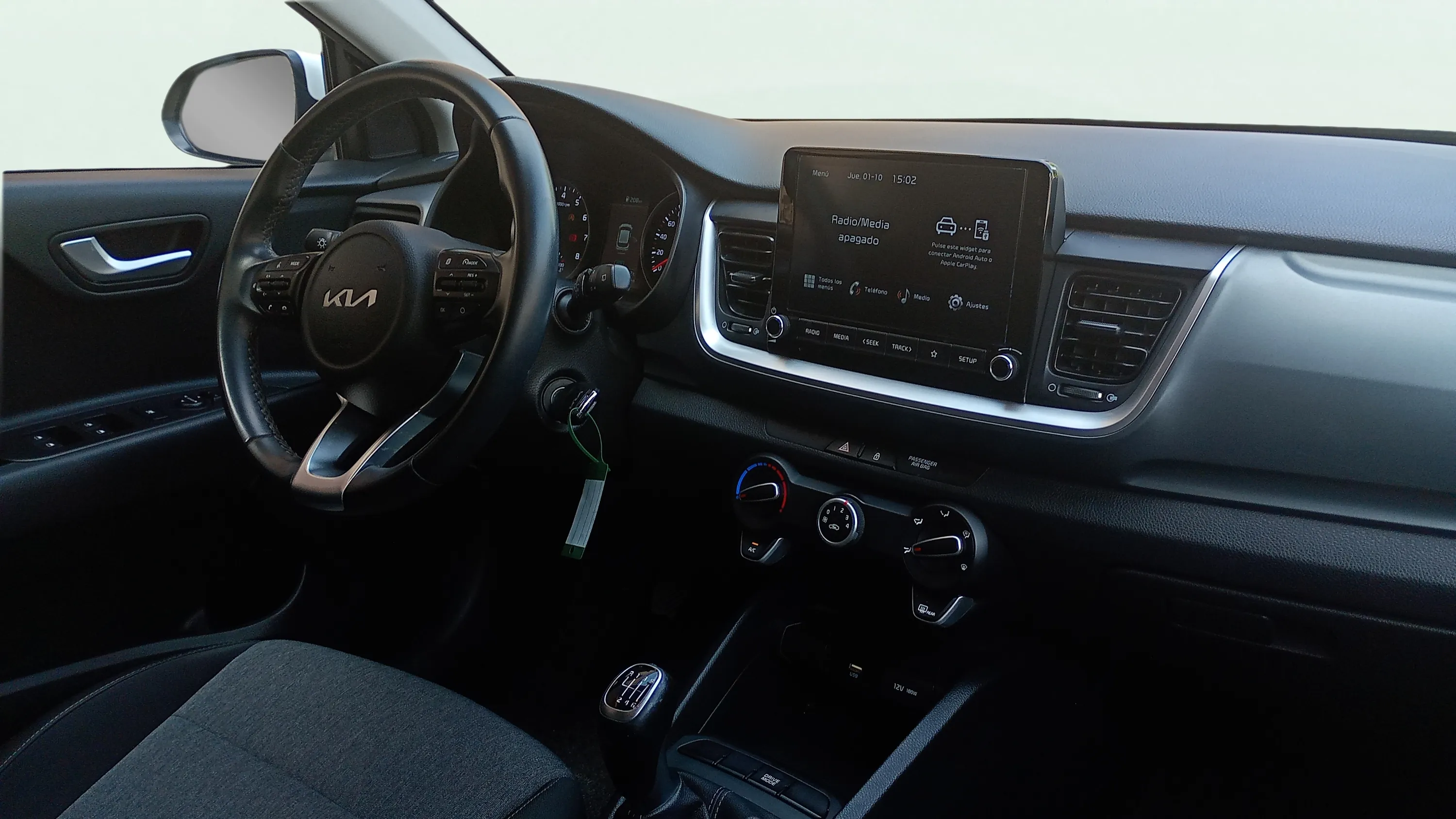 Kia Stonic 1.0 T-GDi MHEV Concept - foto 20