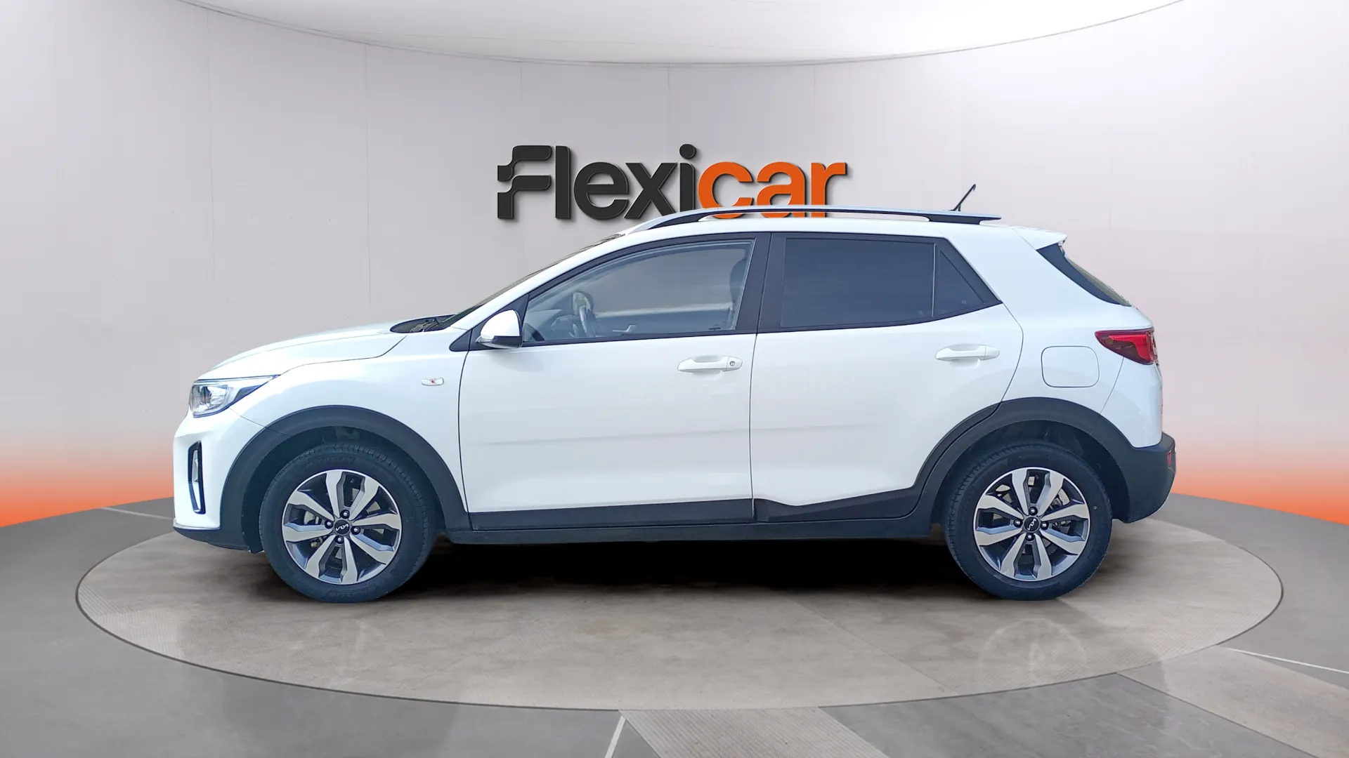 Kia Stonic 1.0 T-GDi MHEV Concept - foto 4
