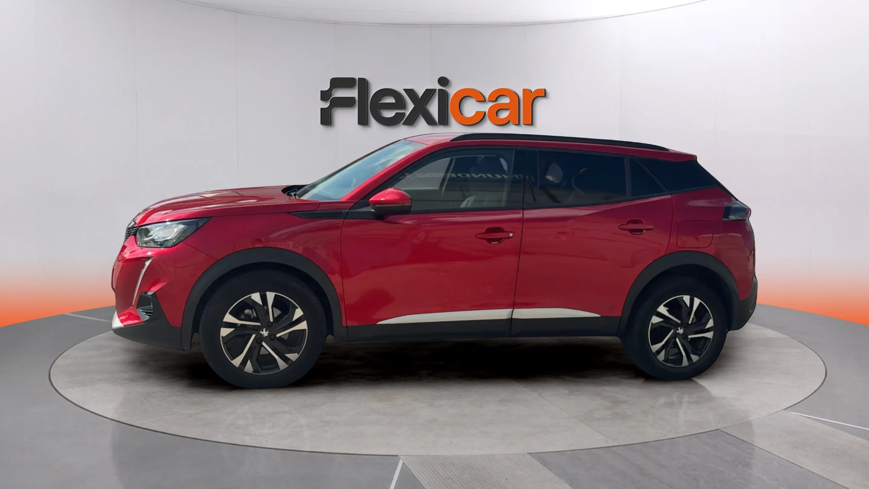 Peugeot 2008 Allure PureTech 100 BVM6 - foto 4