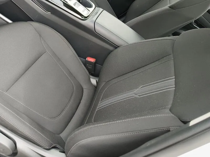Hyundai Tucson 1.6 T-GDi HEV Maxx Sky - foto 30