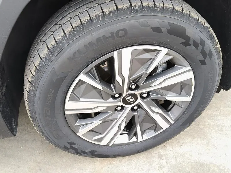 Hyundai Tucson 1.6 T-GDi HEV Maxx Sky - foto 41