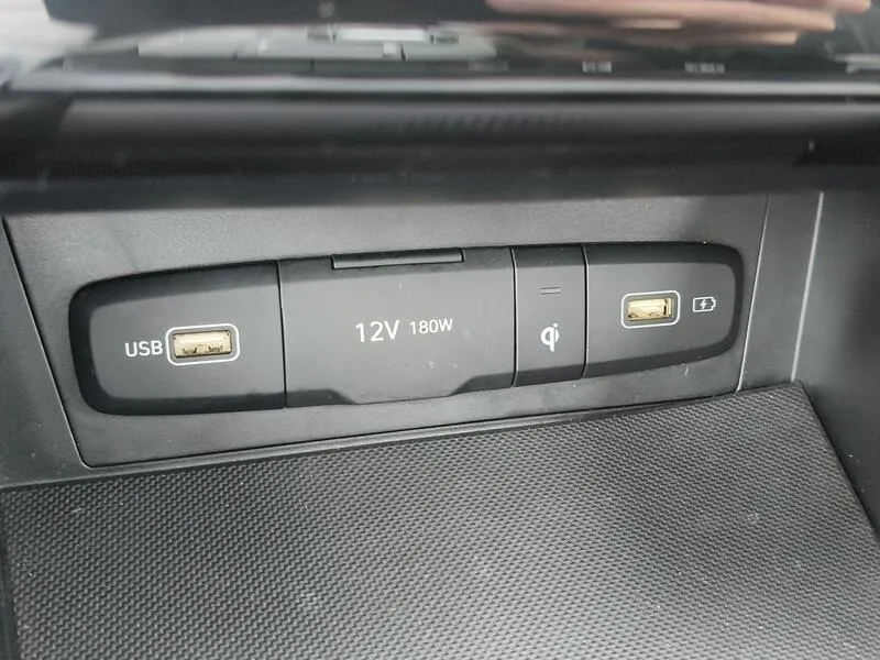 Hyundai Tucson 1.6 T-GDi HEV Maxx Sky - foto 14