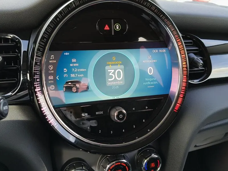 MINI Cooper 1.5 - foto 11
