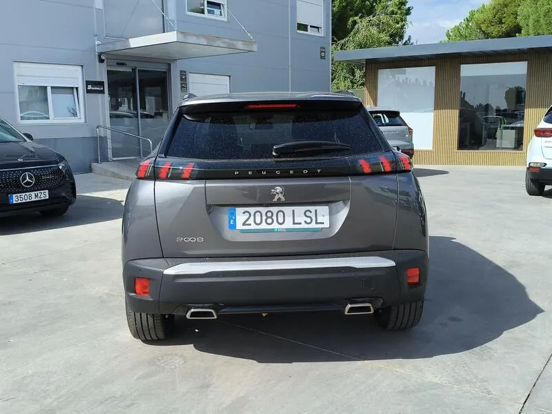 Peugeot 2008 Allure Pack PureTech 130 - foto 5