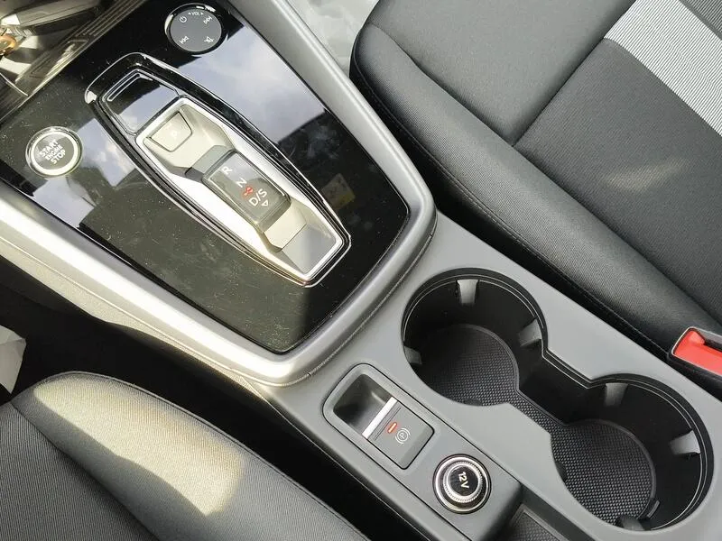 Audi A3 30 TFSI Advanced 1.5 TFSI - foto 13
