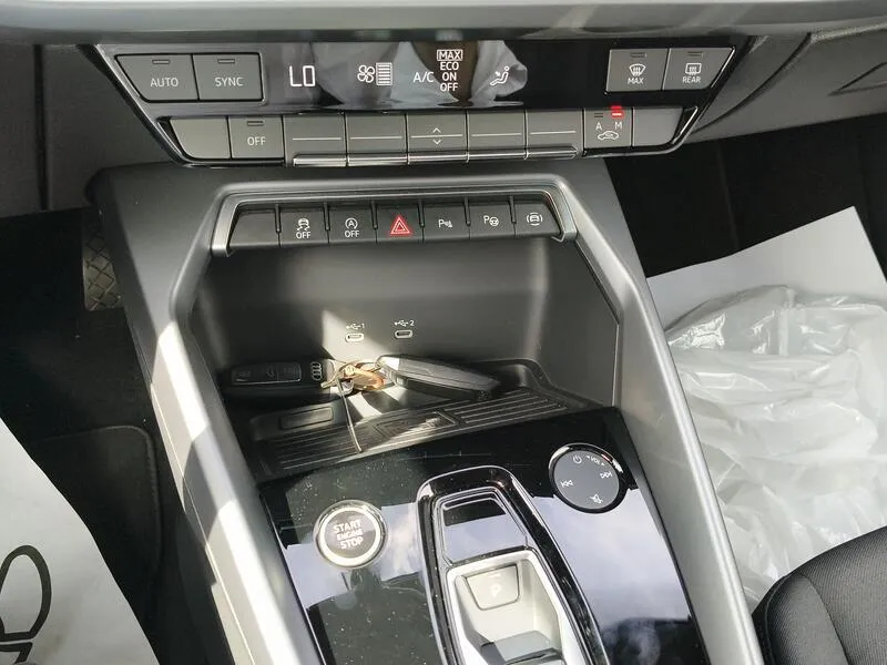 Audi A3 30 TFSI Advanced 1.5 TFSI - foto 12