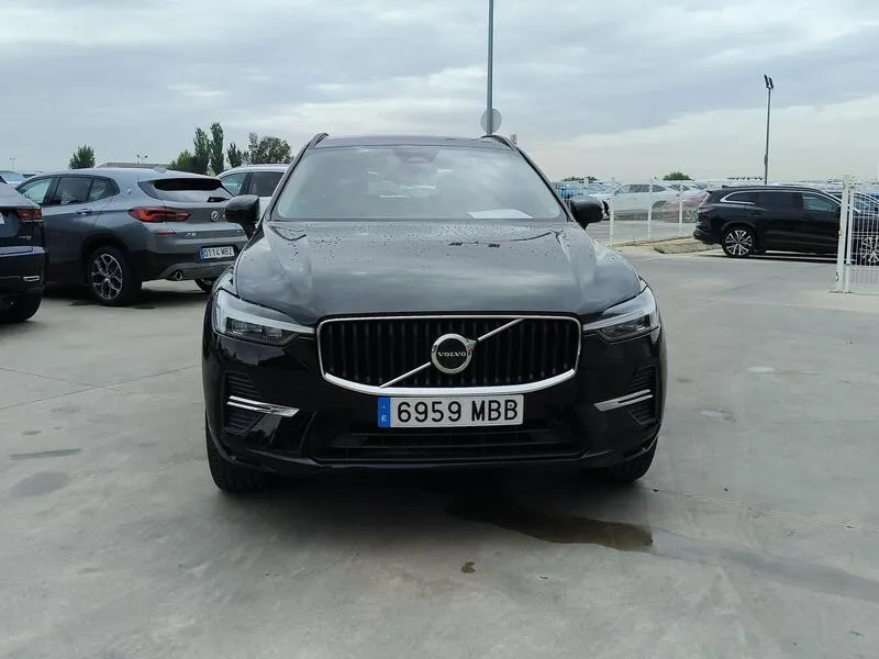 Volvo XC60 2.0 B4 D Core - foto 9
