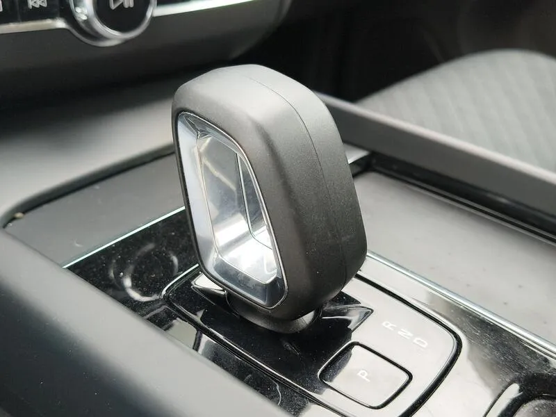 Volvo XC60 2.0 B4 D Core - foto 14