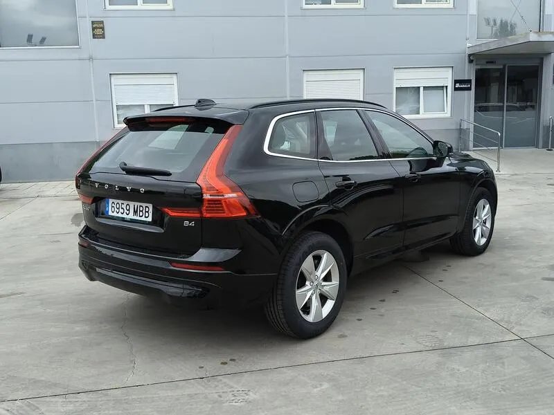 Volvo XC60 2.0 B4 D Core - foto 6