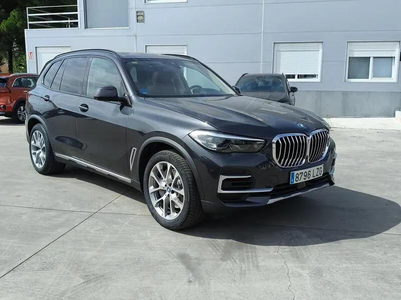 BMW X5 xDrive 45e - foto 8