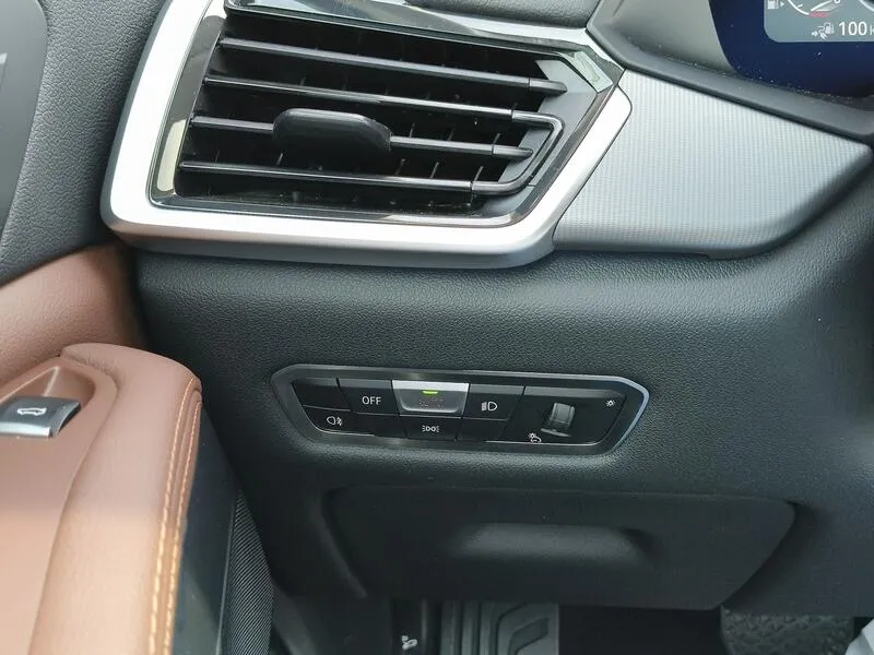 BMW X5 xDrive 45e - foto 29