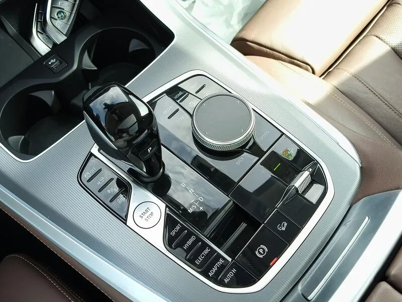 BMW X5 xDrive 45e - foto 13