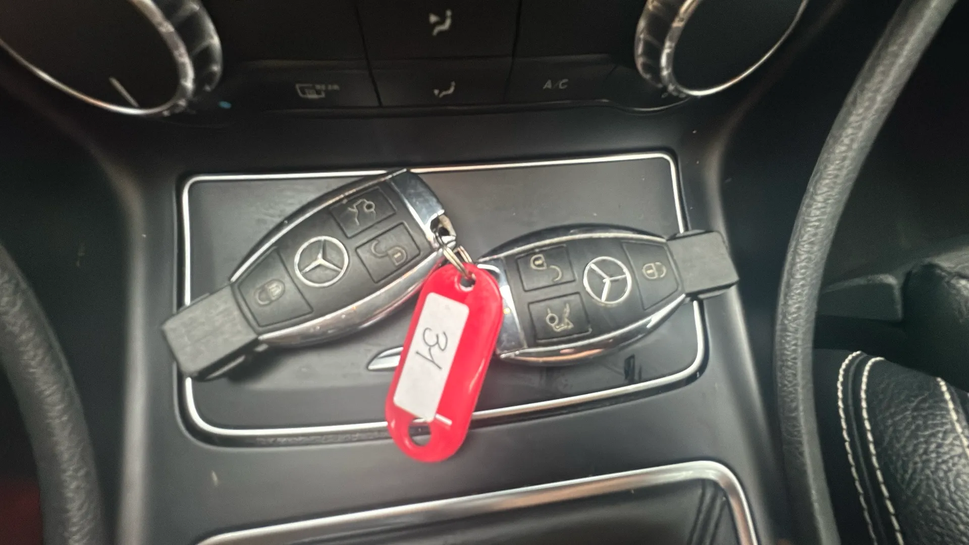 Mercedes-Benz CLA 200 d - foto 22