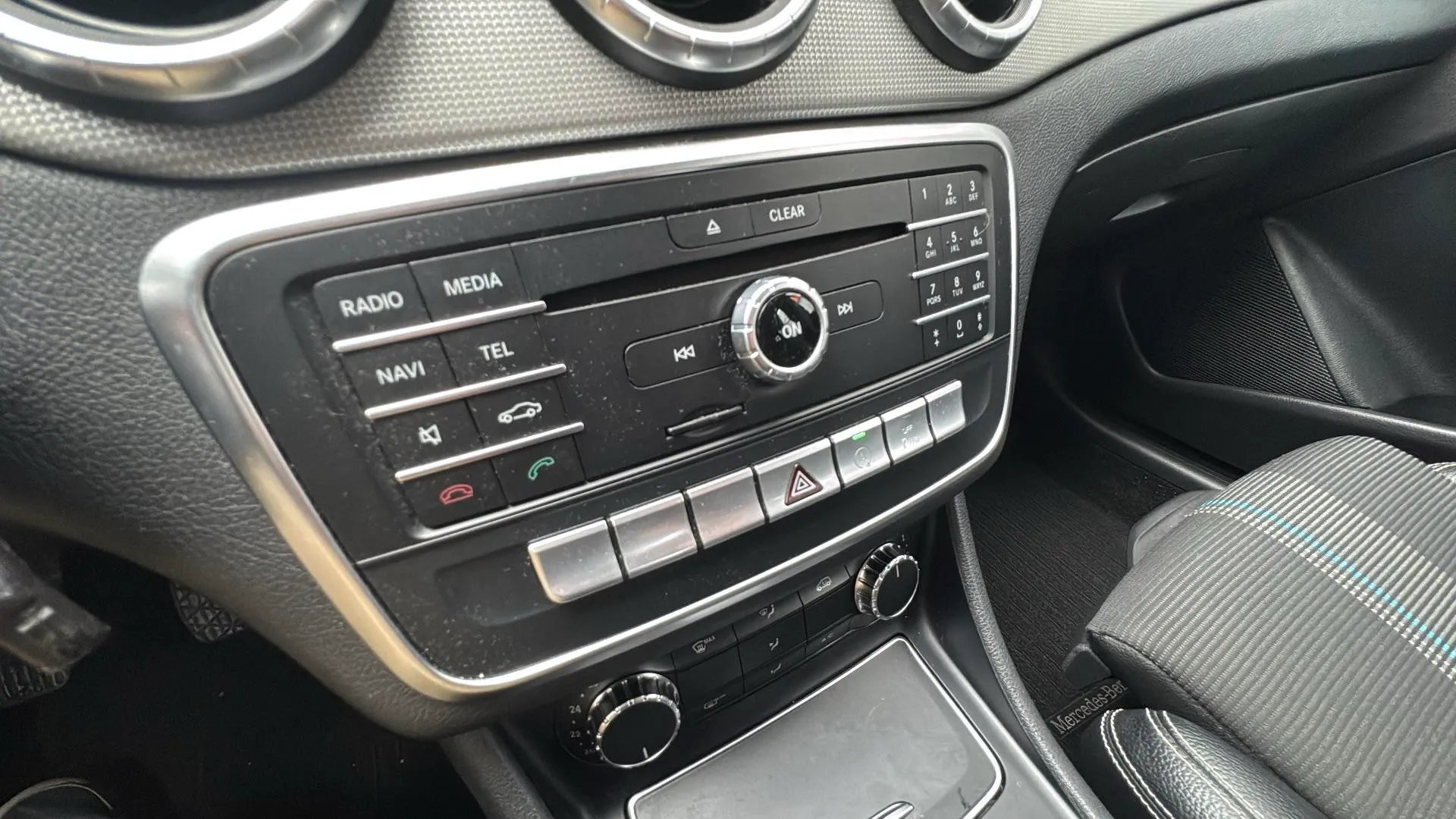 Mercedes-Benz CLA 200 d - foto 20