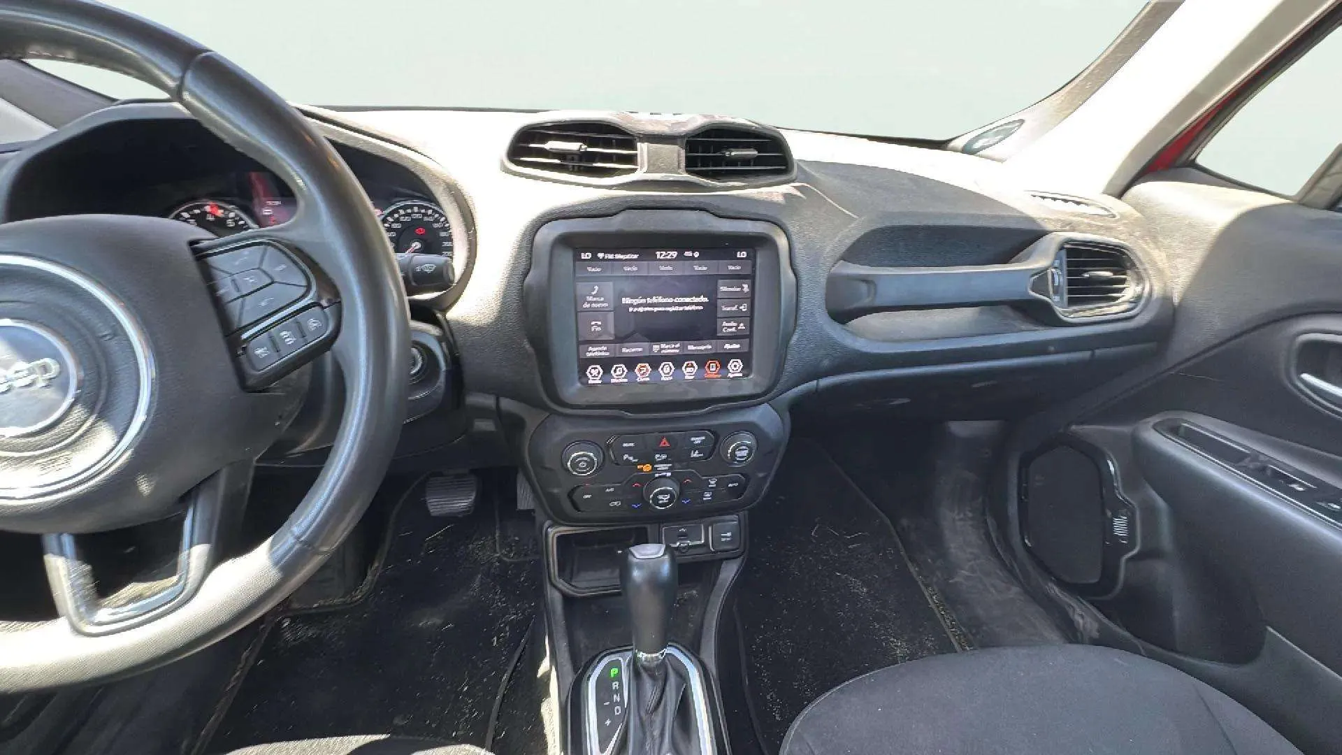 Jeep Renegade eHybrid 1.5 Limited ATX - foto 11