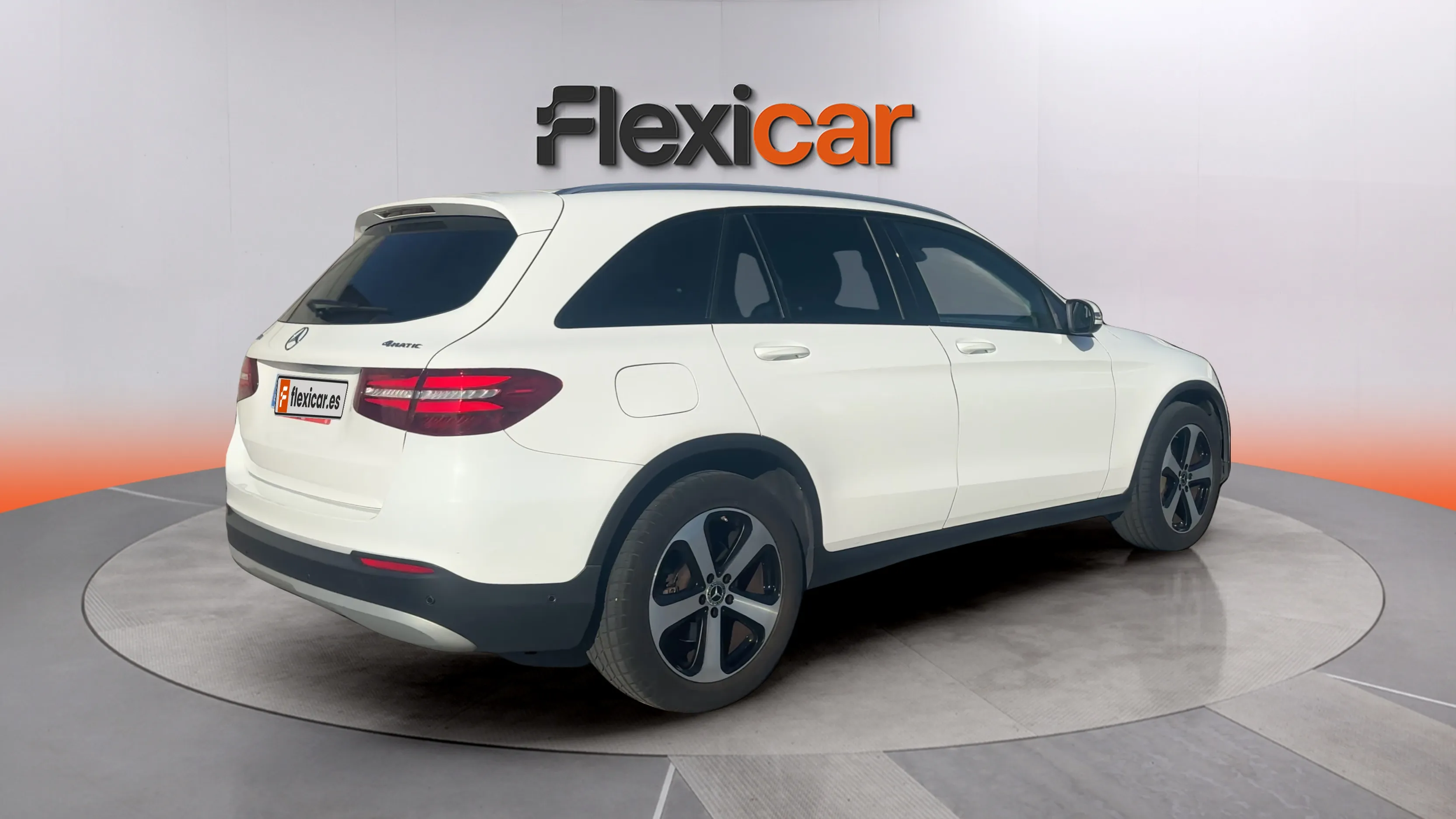 Mercedes-Benz GLC 250 d 4MATIC - foto 7