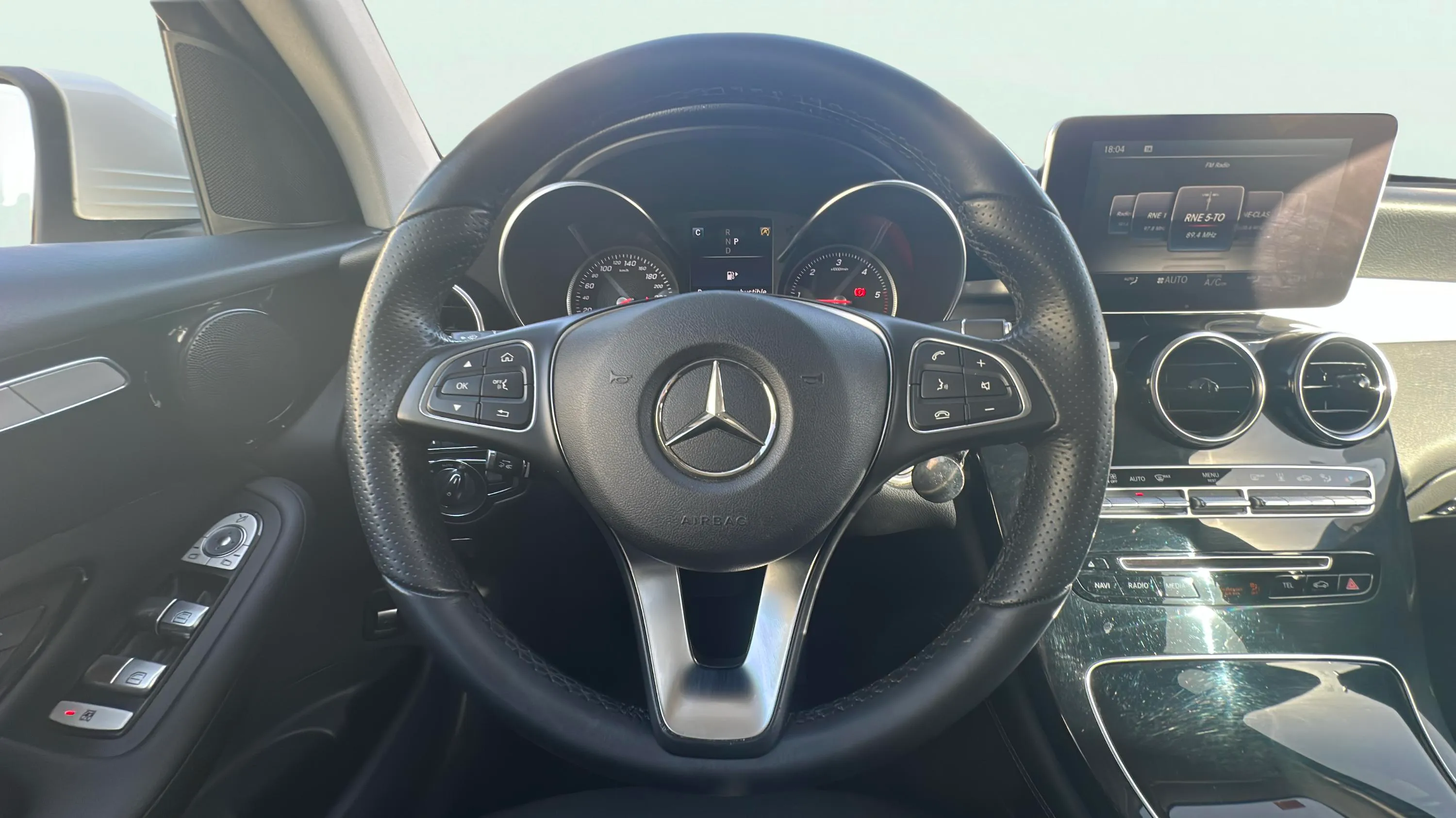 Mercedes-Benz GLC 250 d 4MATIC - foto 11