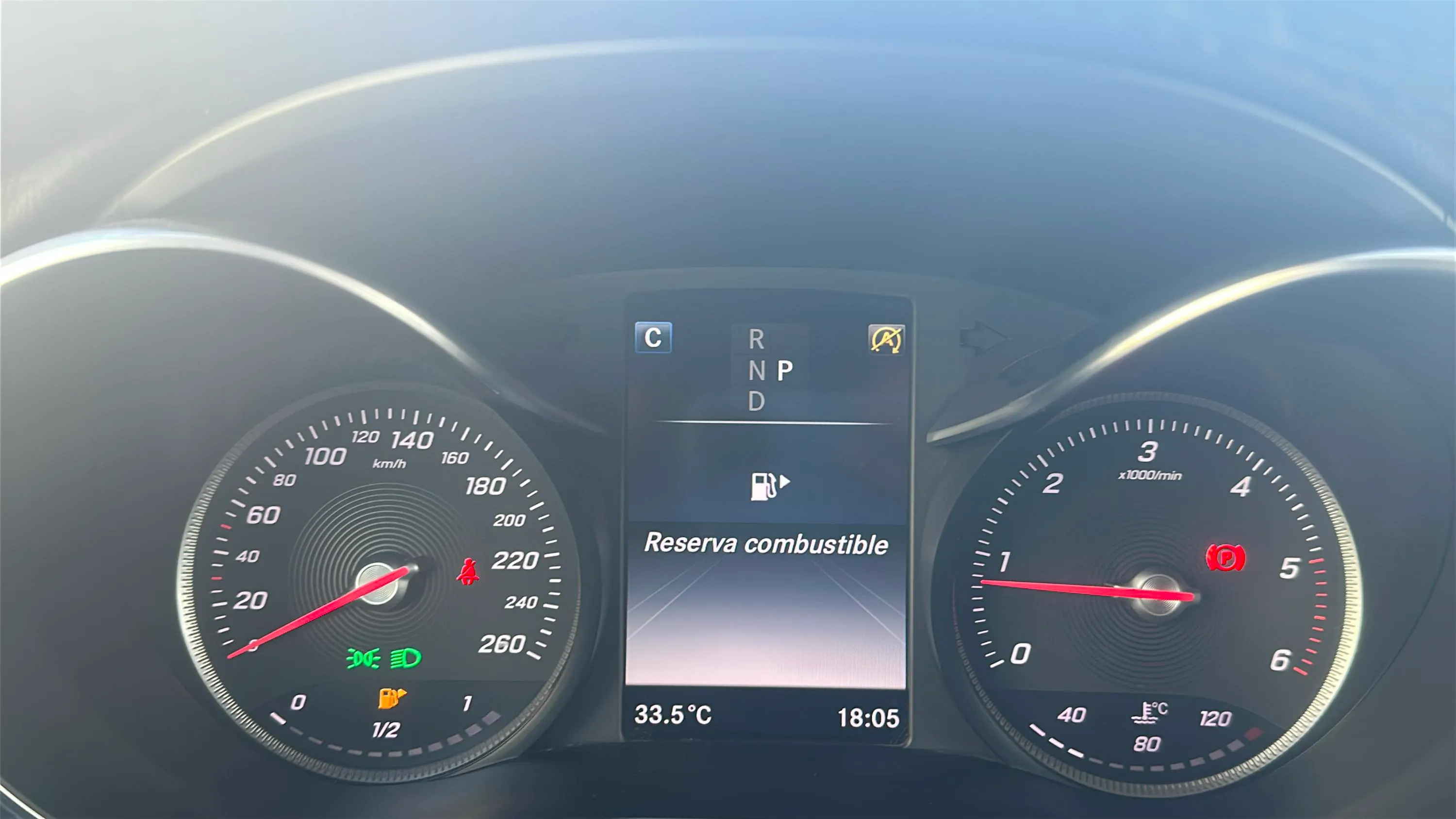 Mercedes-Benz GLC 250 d 4MATIC - foto 13