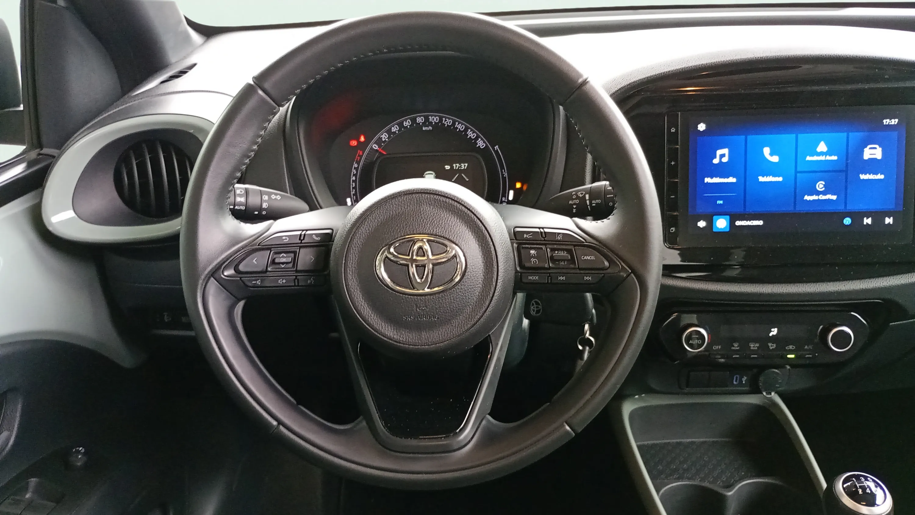 Toyota Aygo X 1.0 VVT-I Like - foto 12