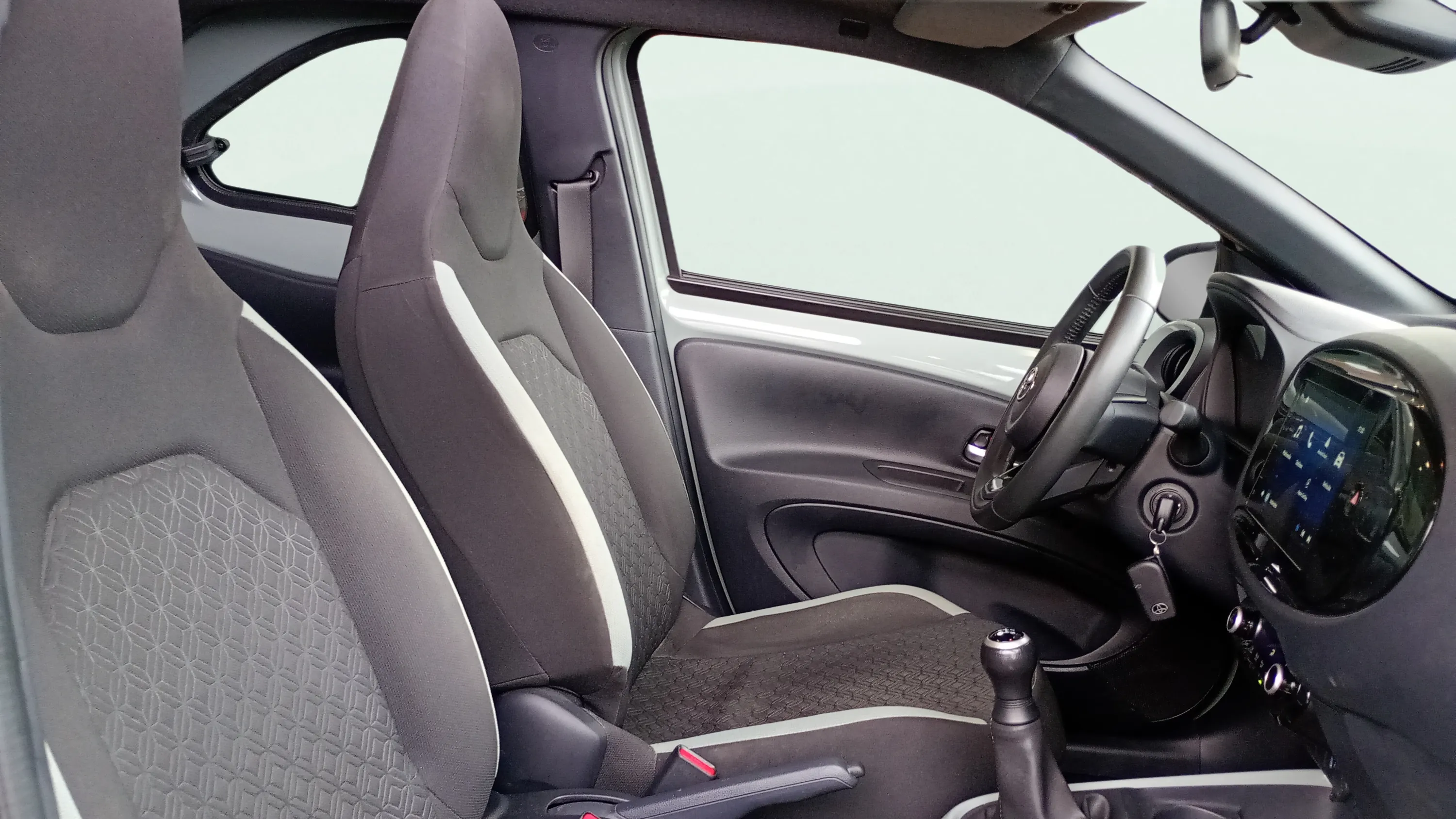 Toyota Aygo X 1.0 VVT-I Like - foto 17