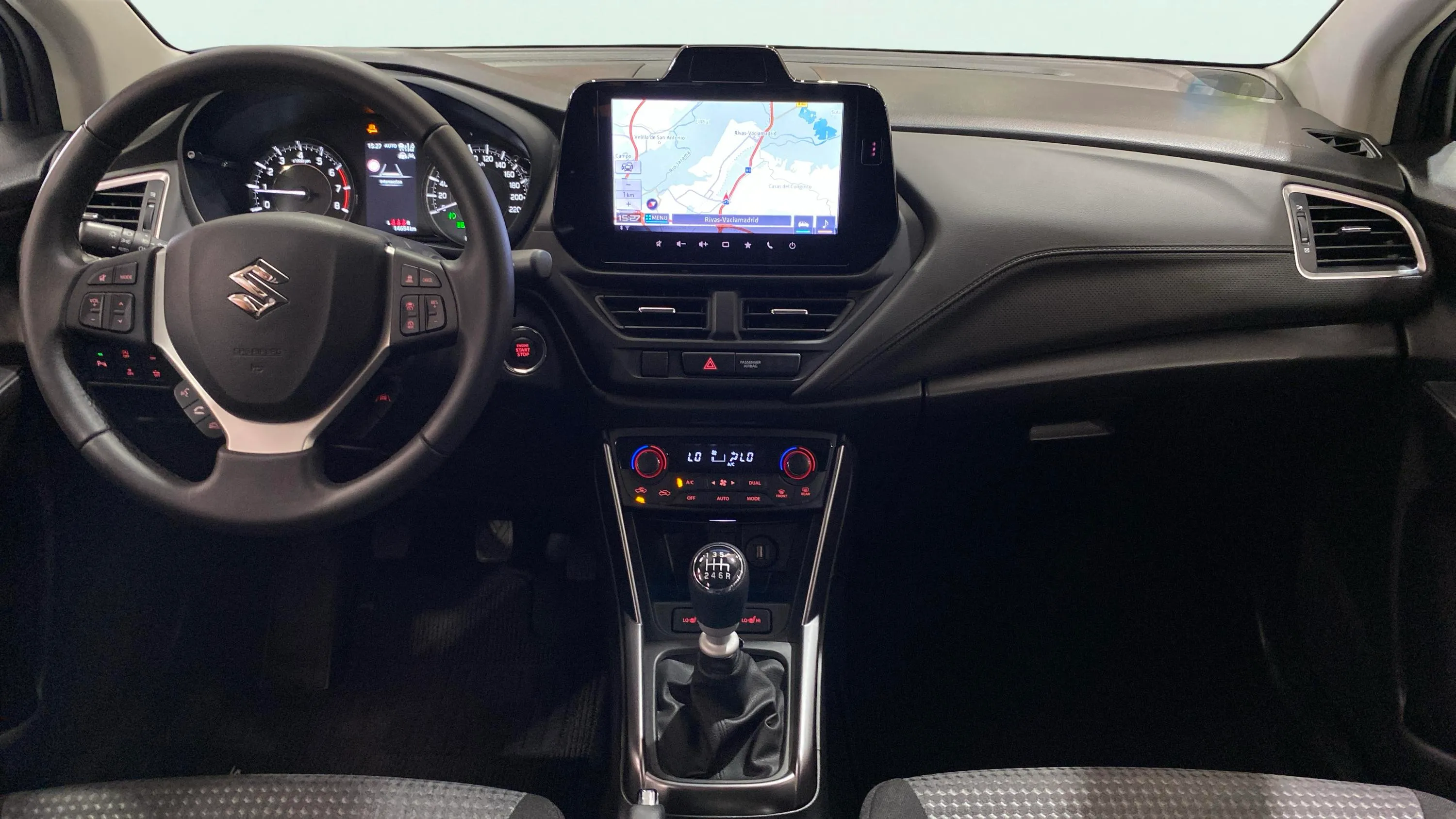 Suzuki S-Cross 1.4T S3 4WD Mild Hybrid - foto 24