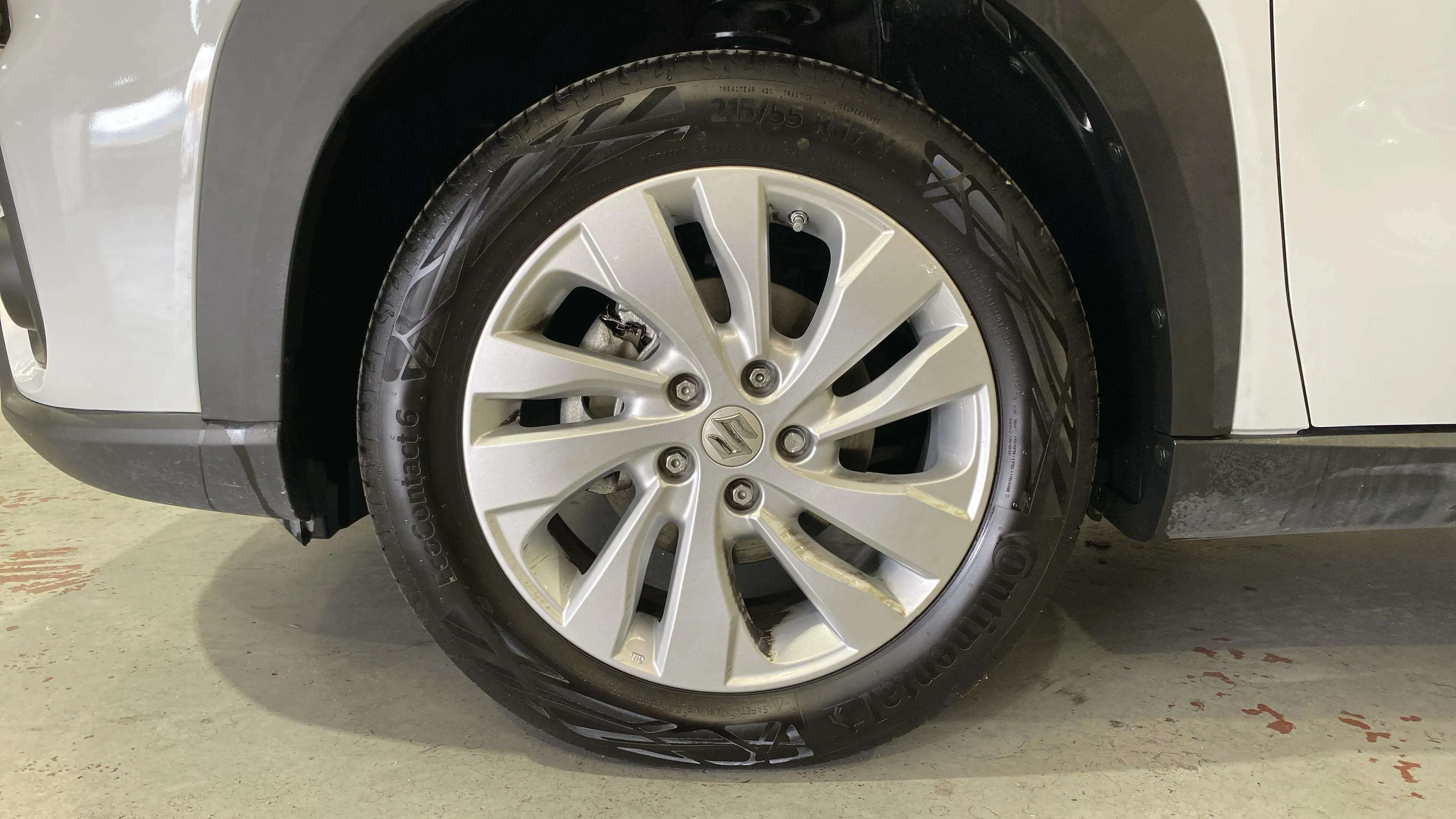 Suzuki S-Cross 1.4T S3 4WD Mild Hybrid - foto 36