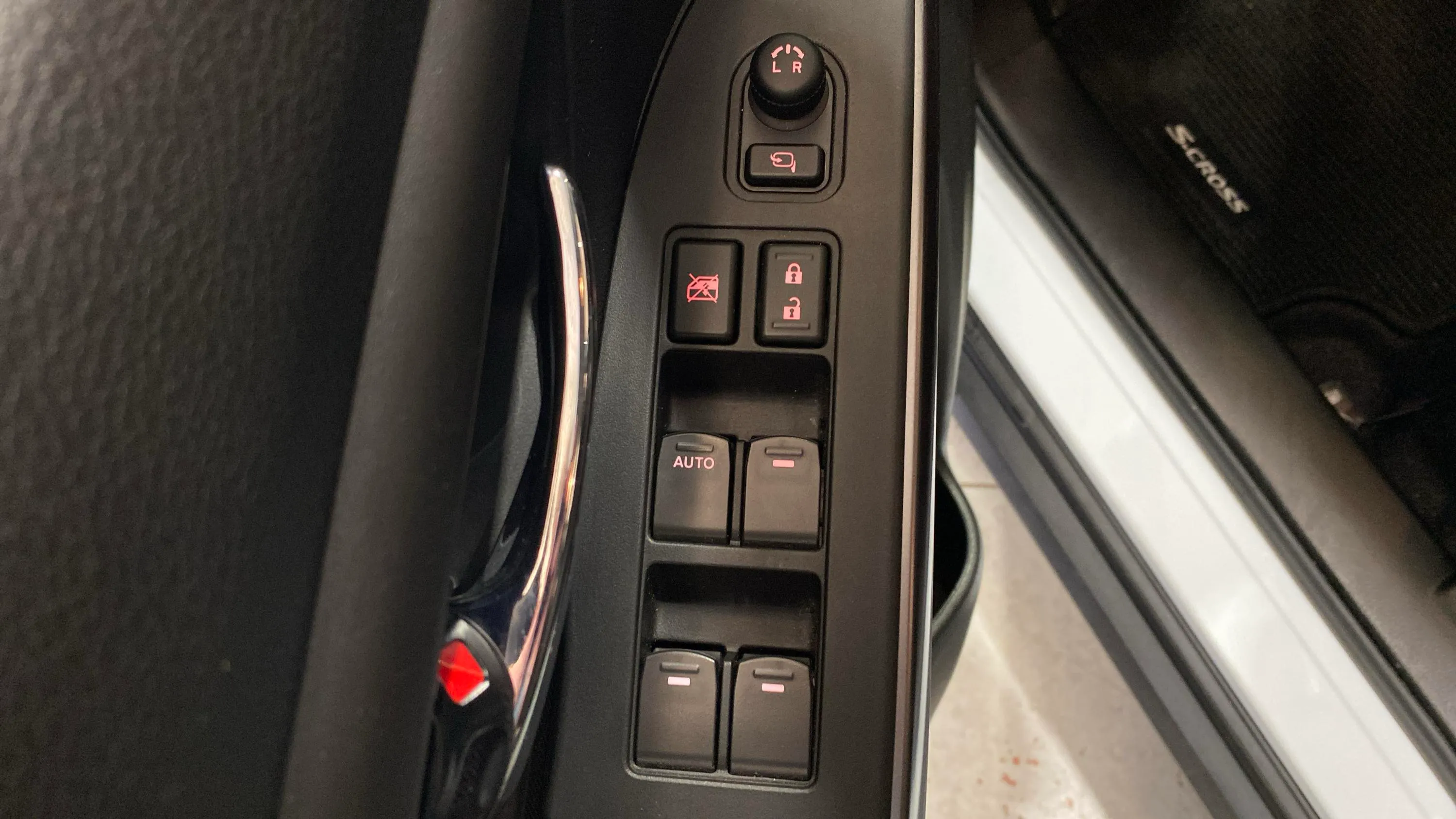 Suzuki S-Cross 1.4T S3 4WD Mild Hybrid - foto 16