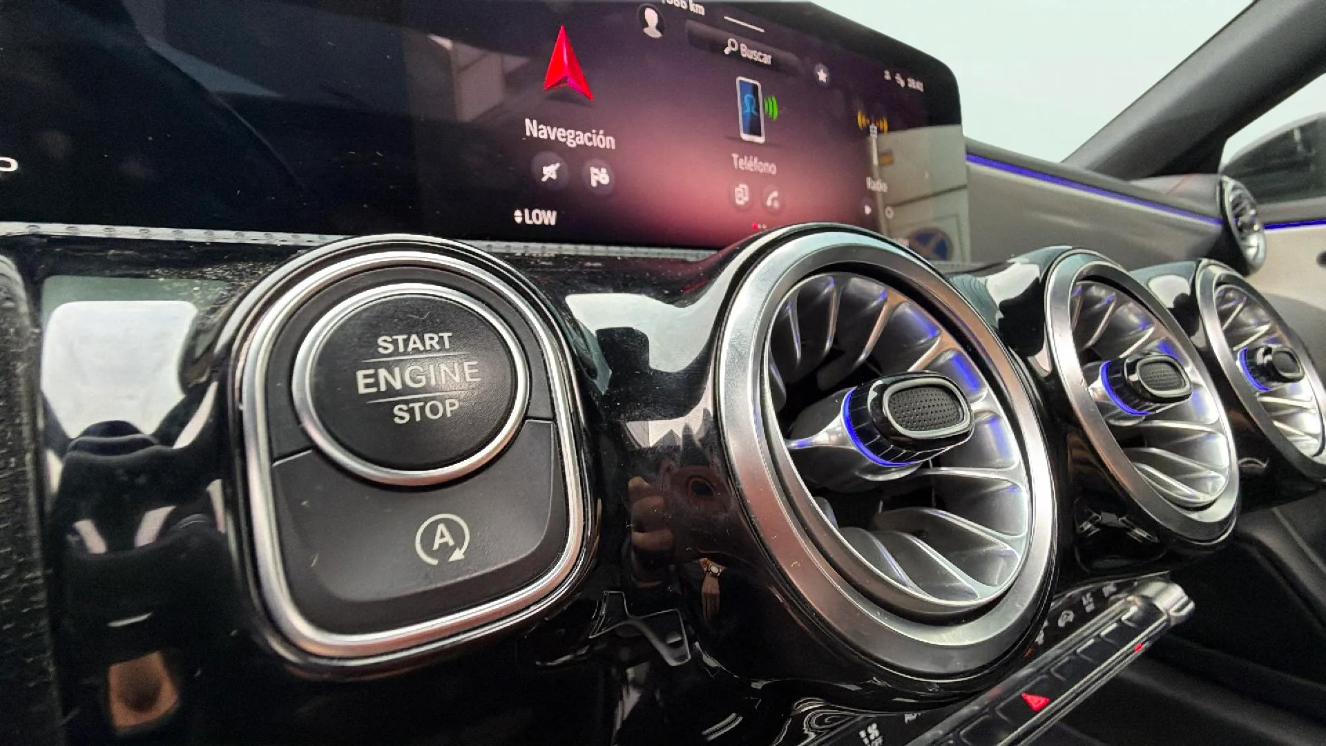 Mercedes-Benz CLA 200 D DCT - foto 31