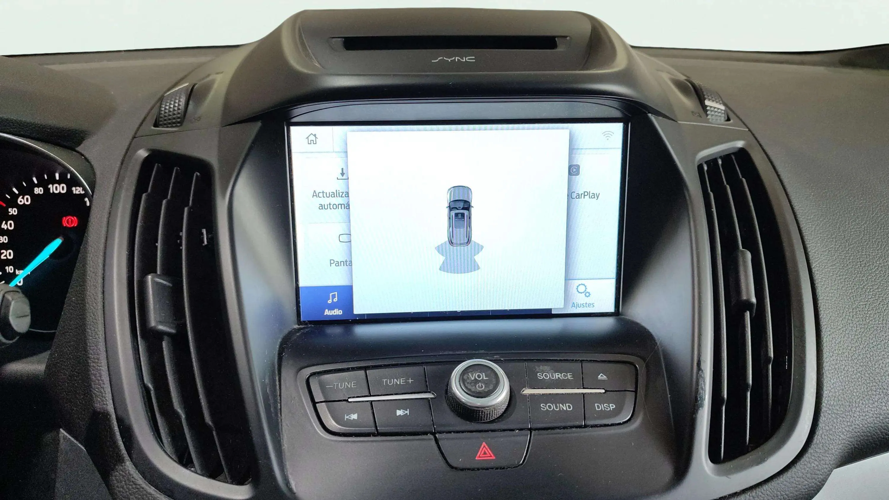 Ford Kuga 1.5 EcoBoost 4x2 Trend - foto 14