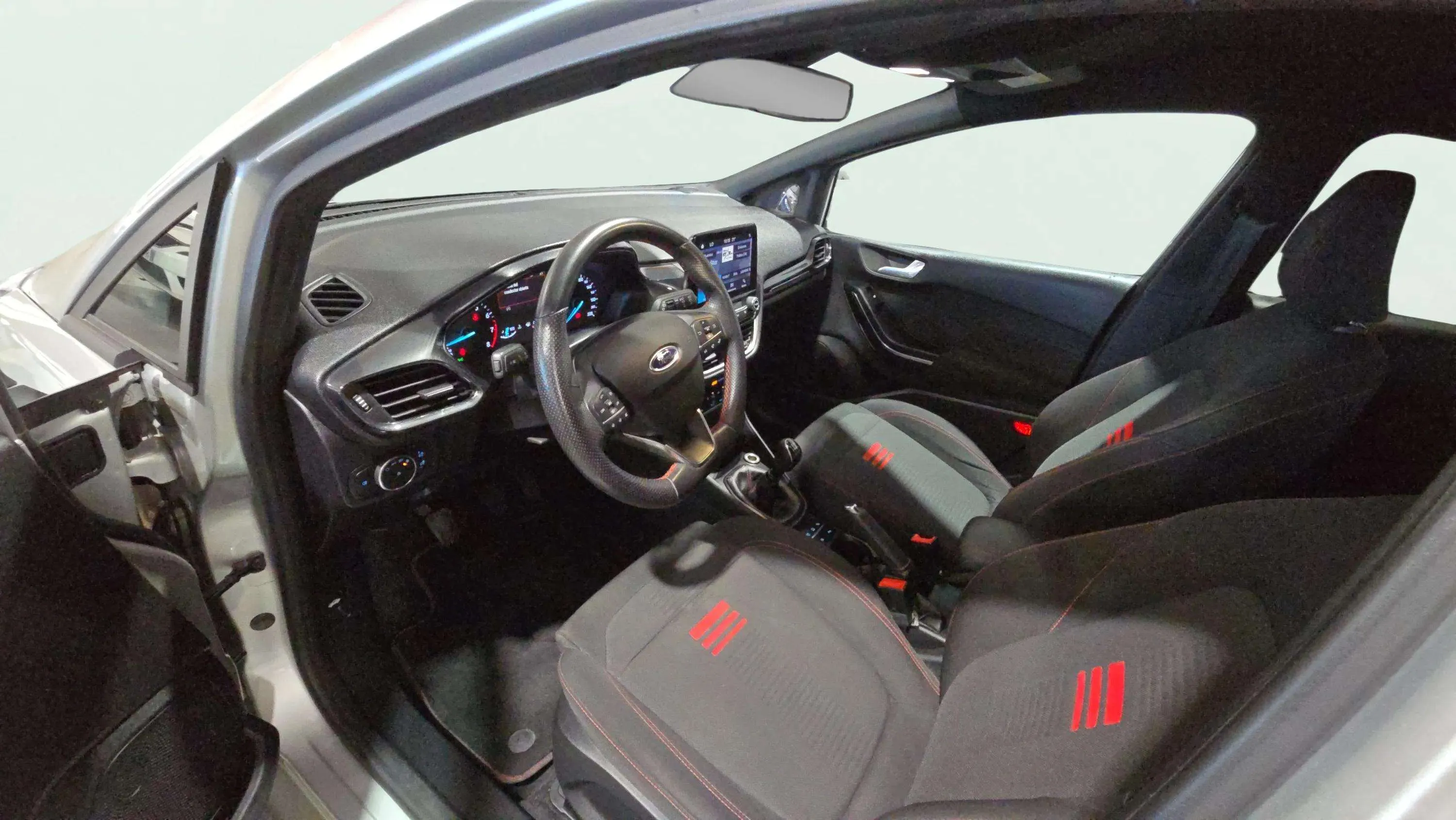 Ford Fiesta 1.0 EcoBoost MHEV ST-Line - foto 9