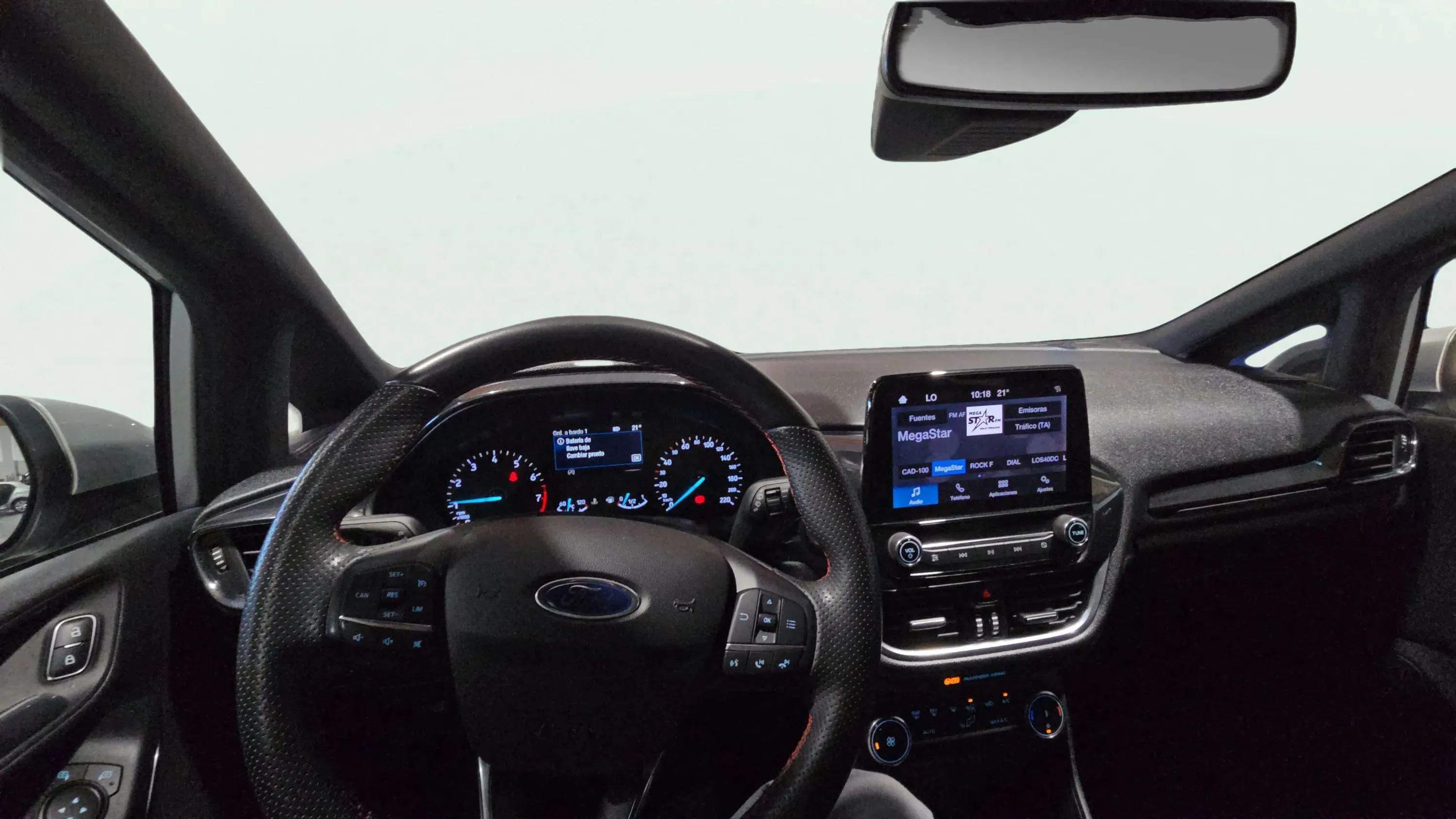 Ford Fiesta 1.0 EcoBoost MHEV ST-Line - foto 18