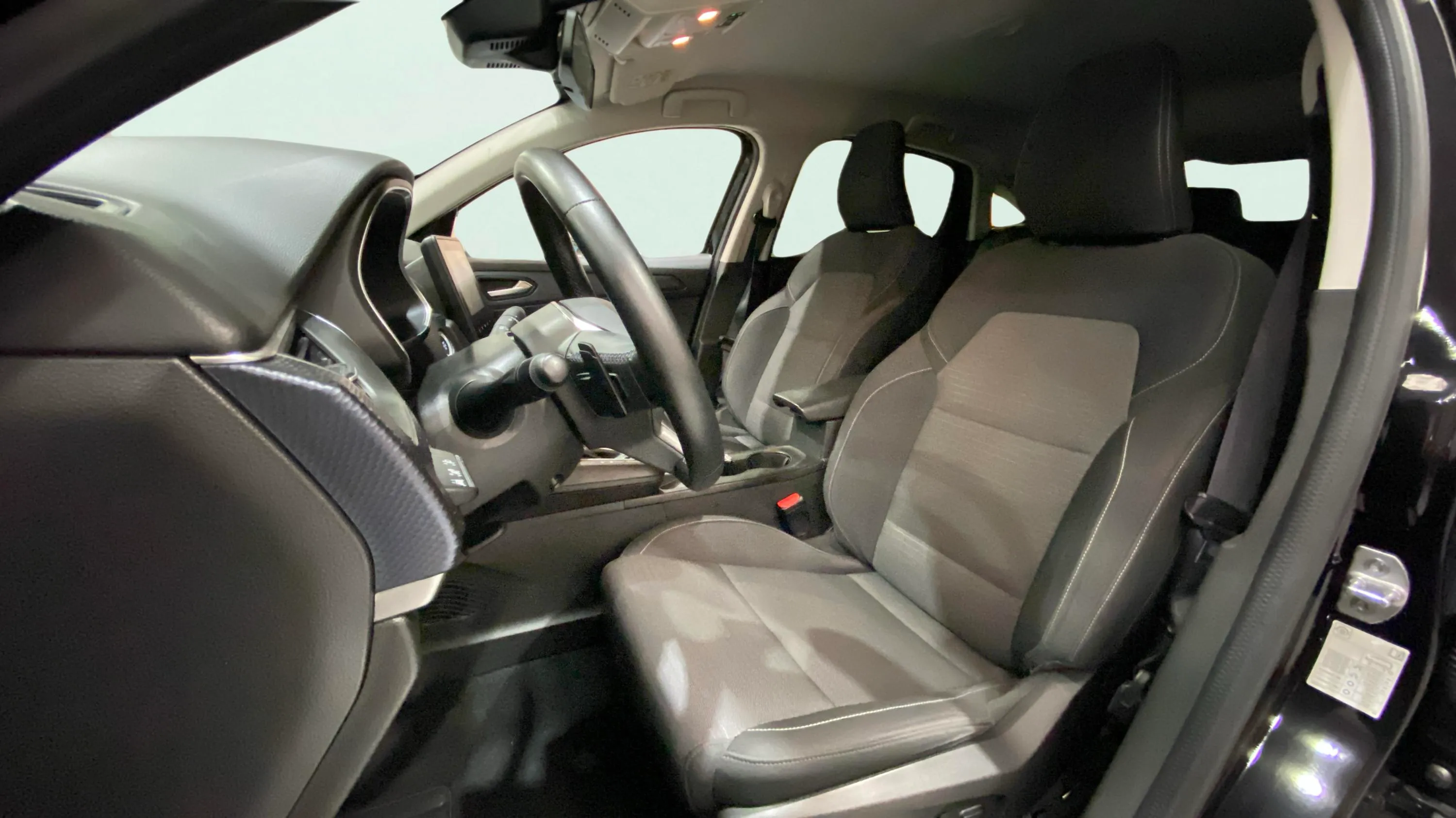 Renault Arkana Evolution TCe EDC mild hybr - foto 10