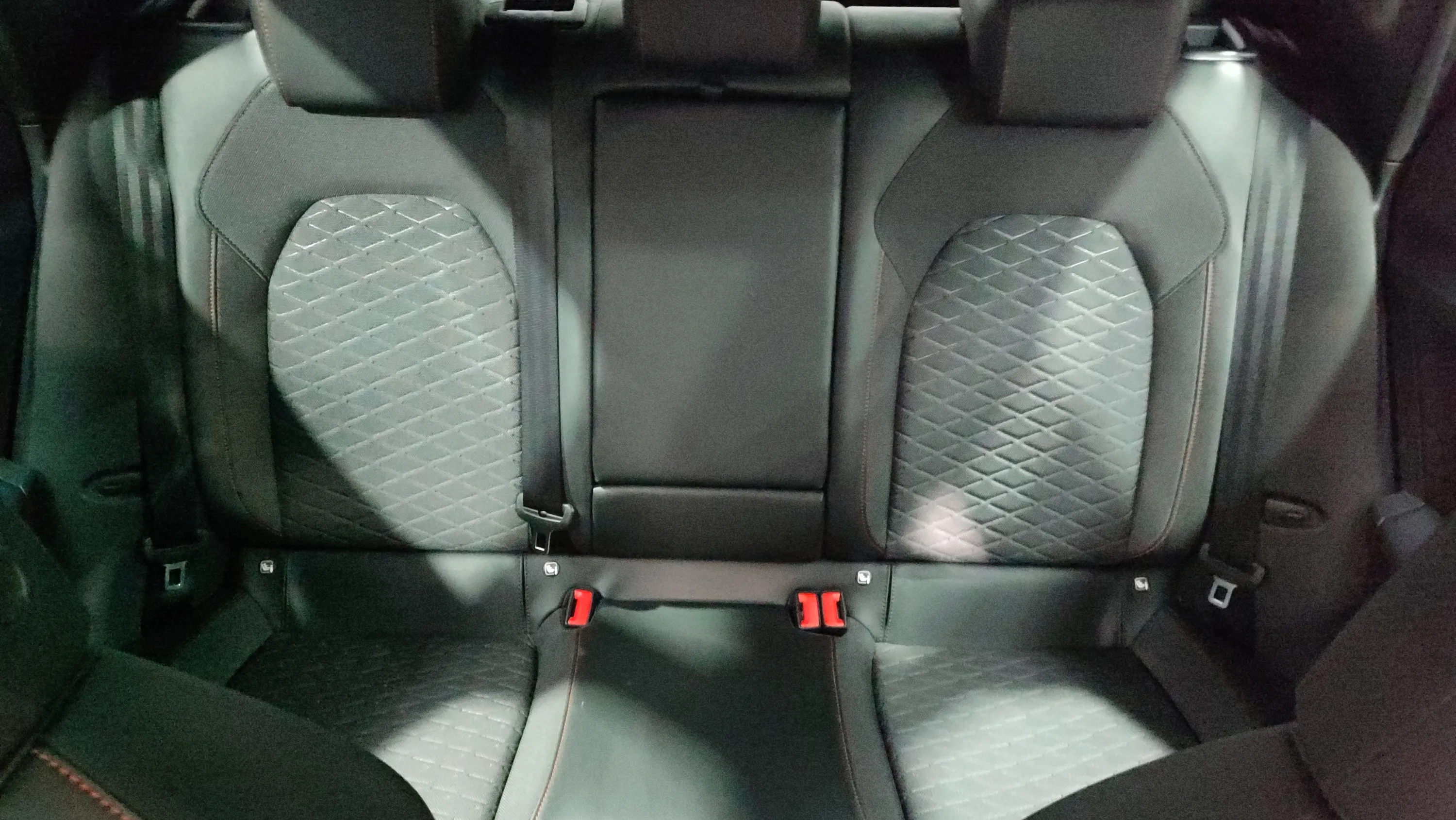 SEAT León 1.5 TSI FR Go L - foto 26