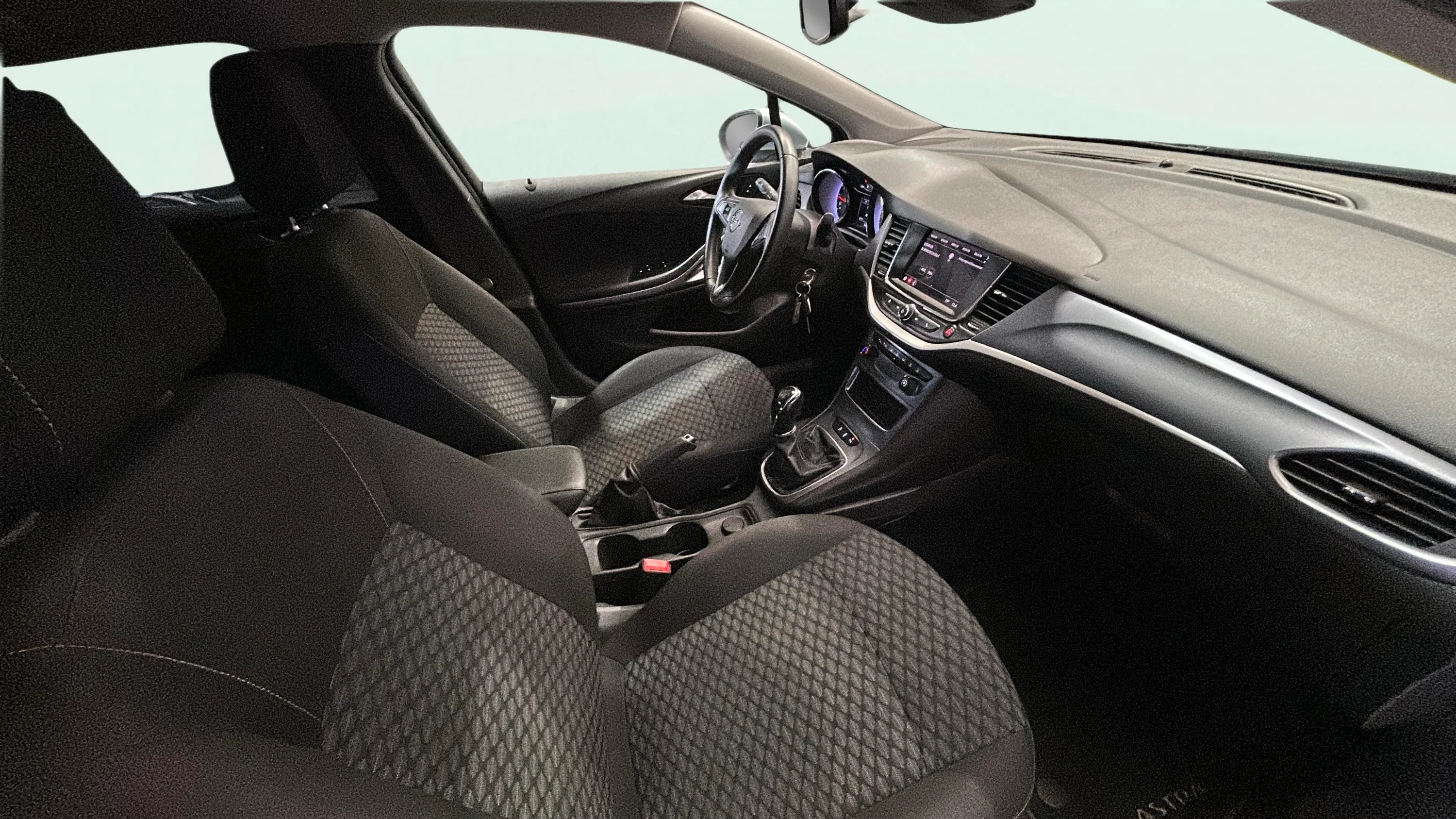 Opel Astra 1.2T SHL 2020 - foto 14