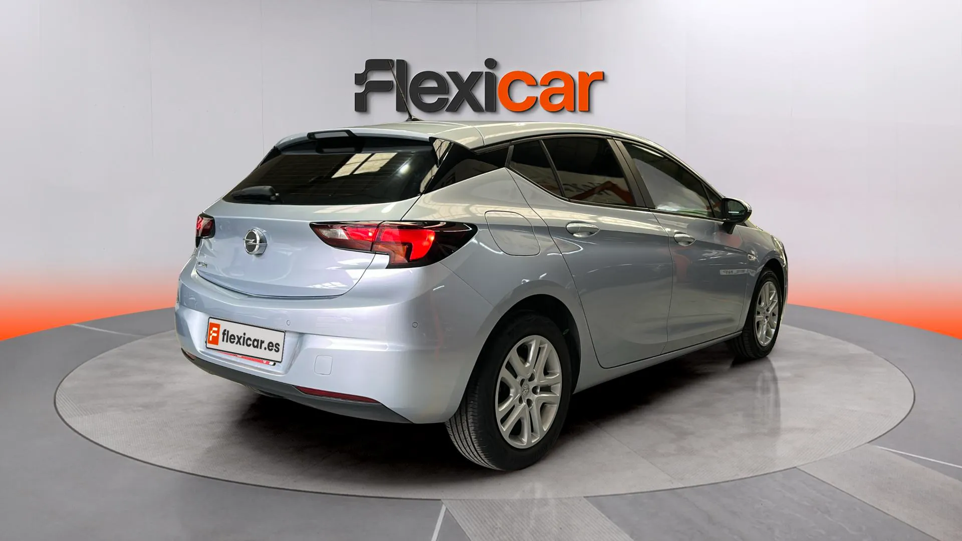 Opel Astra 1.2T SHL 2020 - foto 6